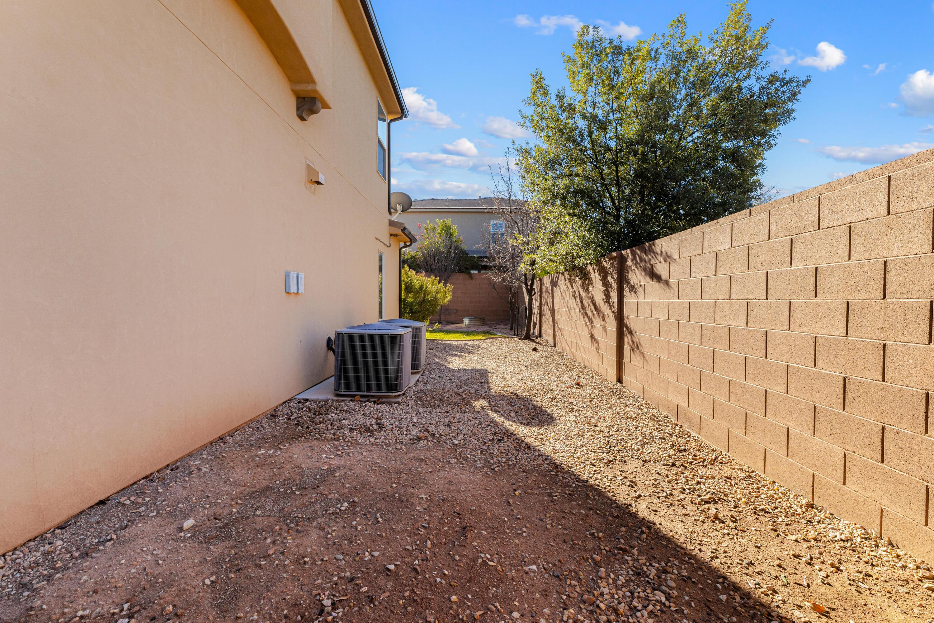 MULBERRY ESTATES - Residential