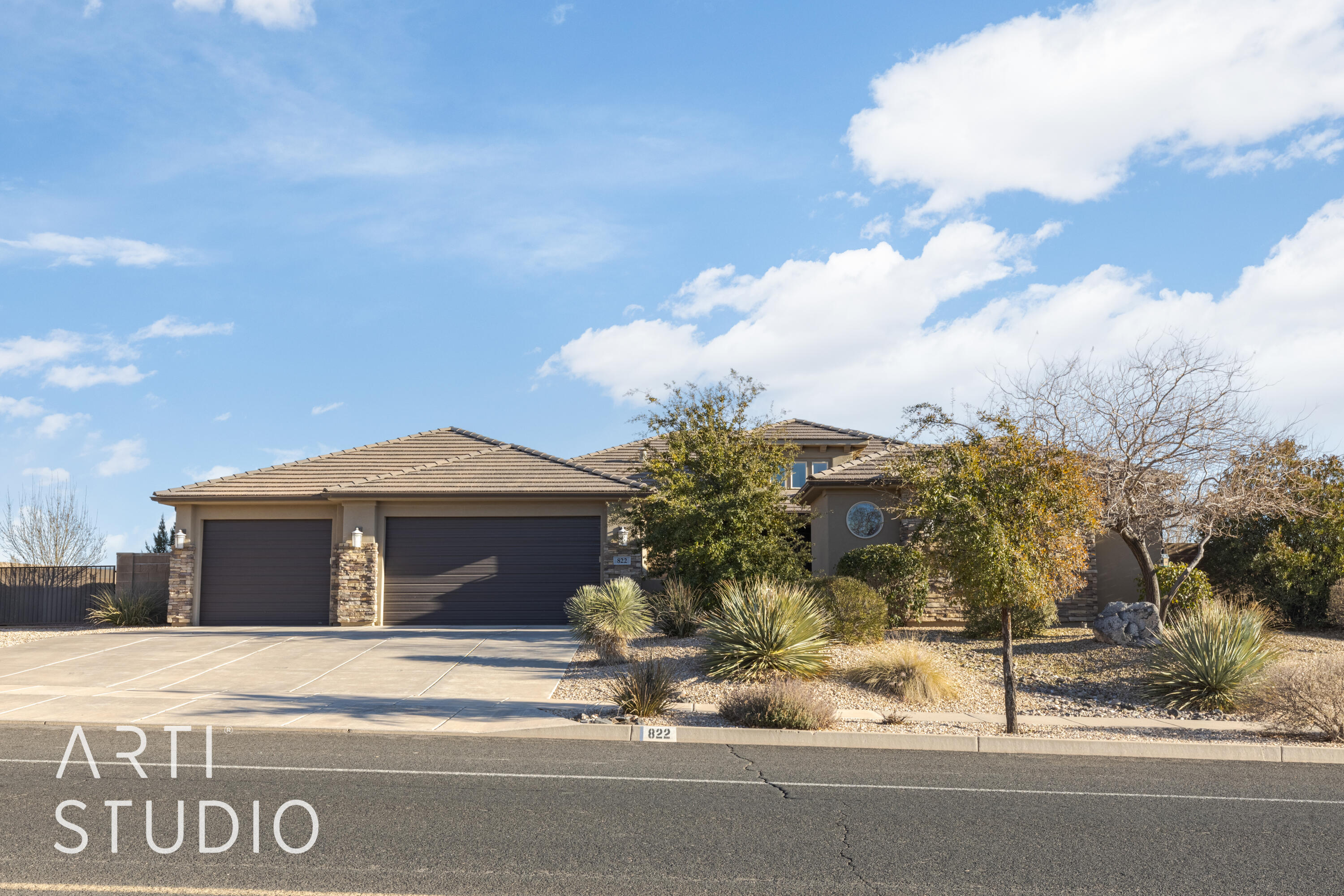 HIGHLAND PARK AT THE CORAL CANYON - Residential