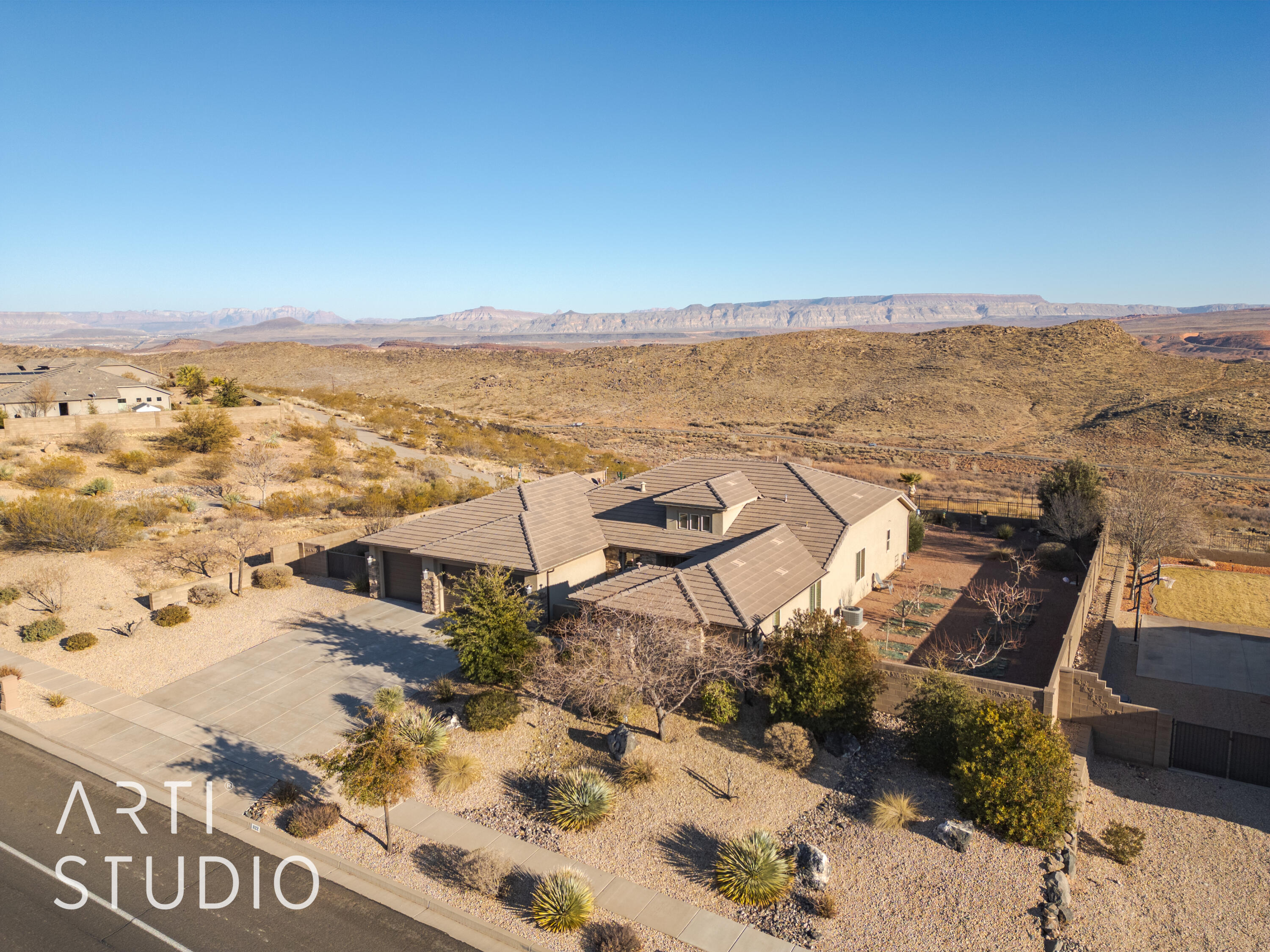 HIGHLAND PARK AT THE CORAL CANYON - Residential