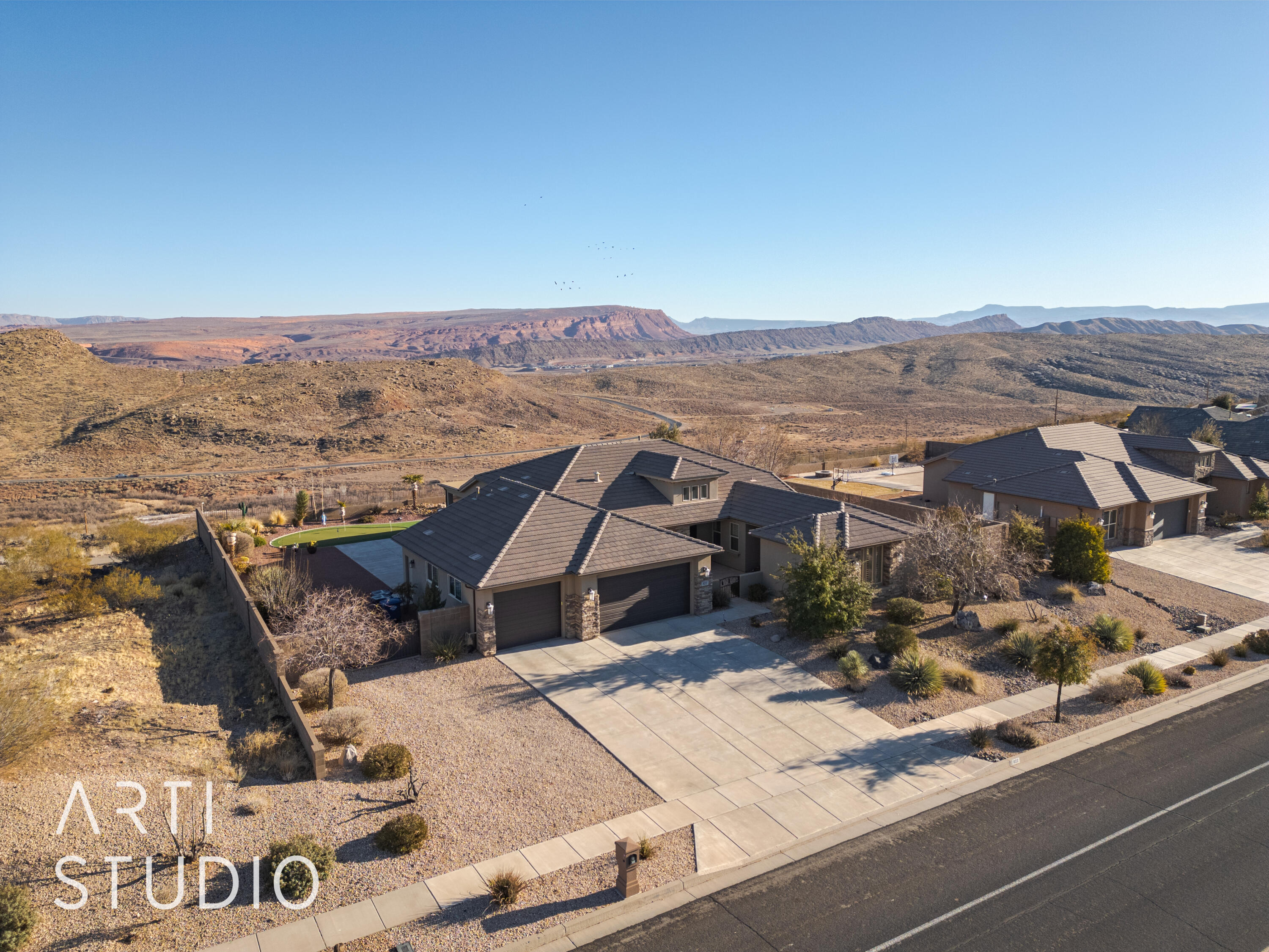 HIGHLAND PARK AT THE CORAL CANYON - Residential