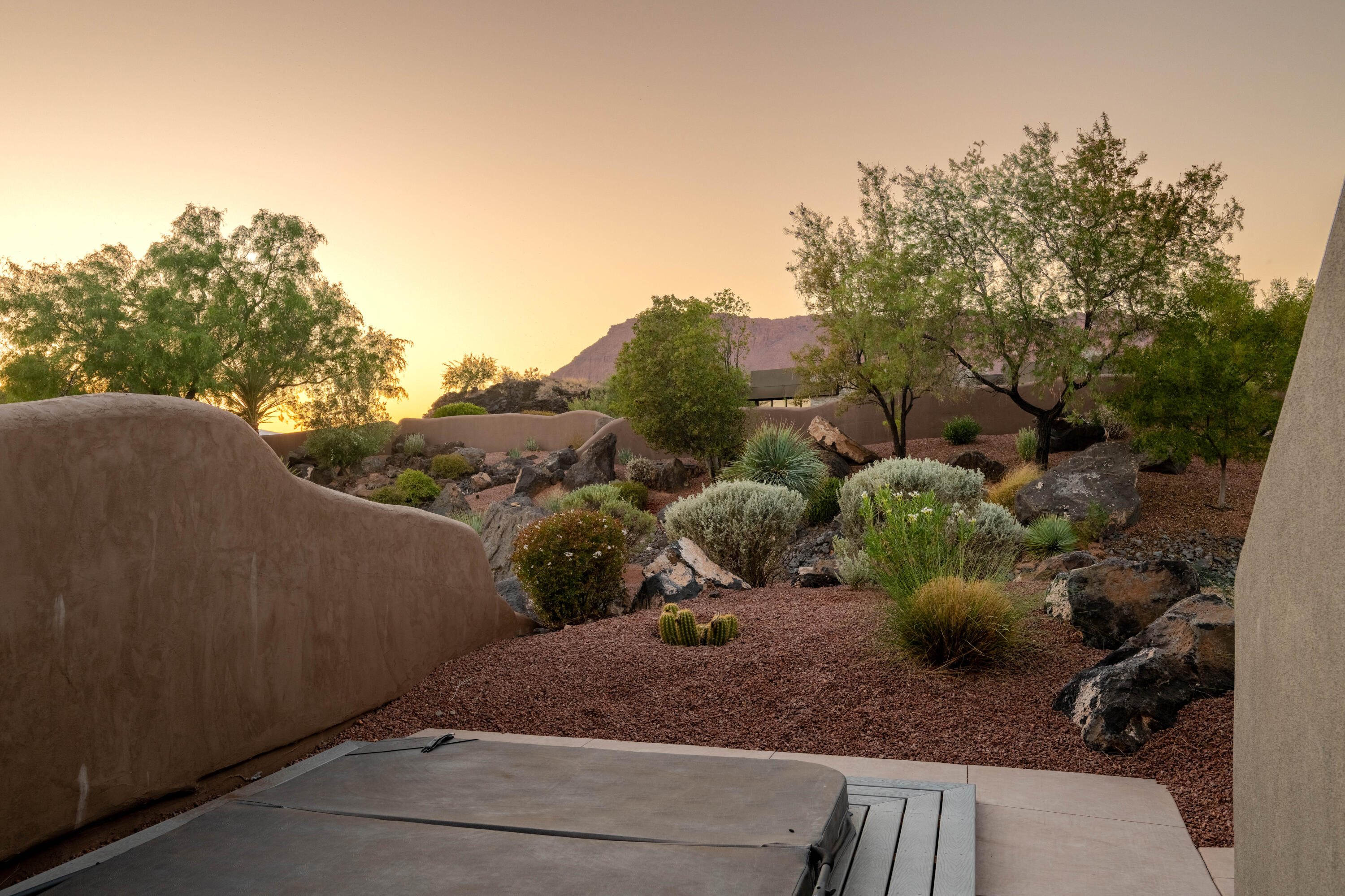RESERVE OF ENTRADA SNOW CANYON PATIO HOMES - Residential
