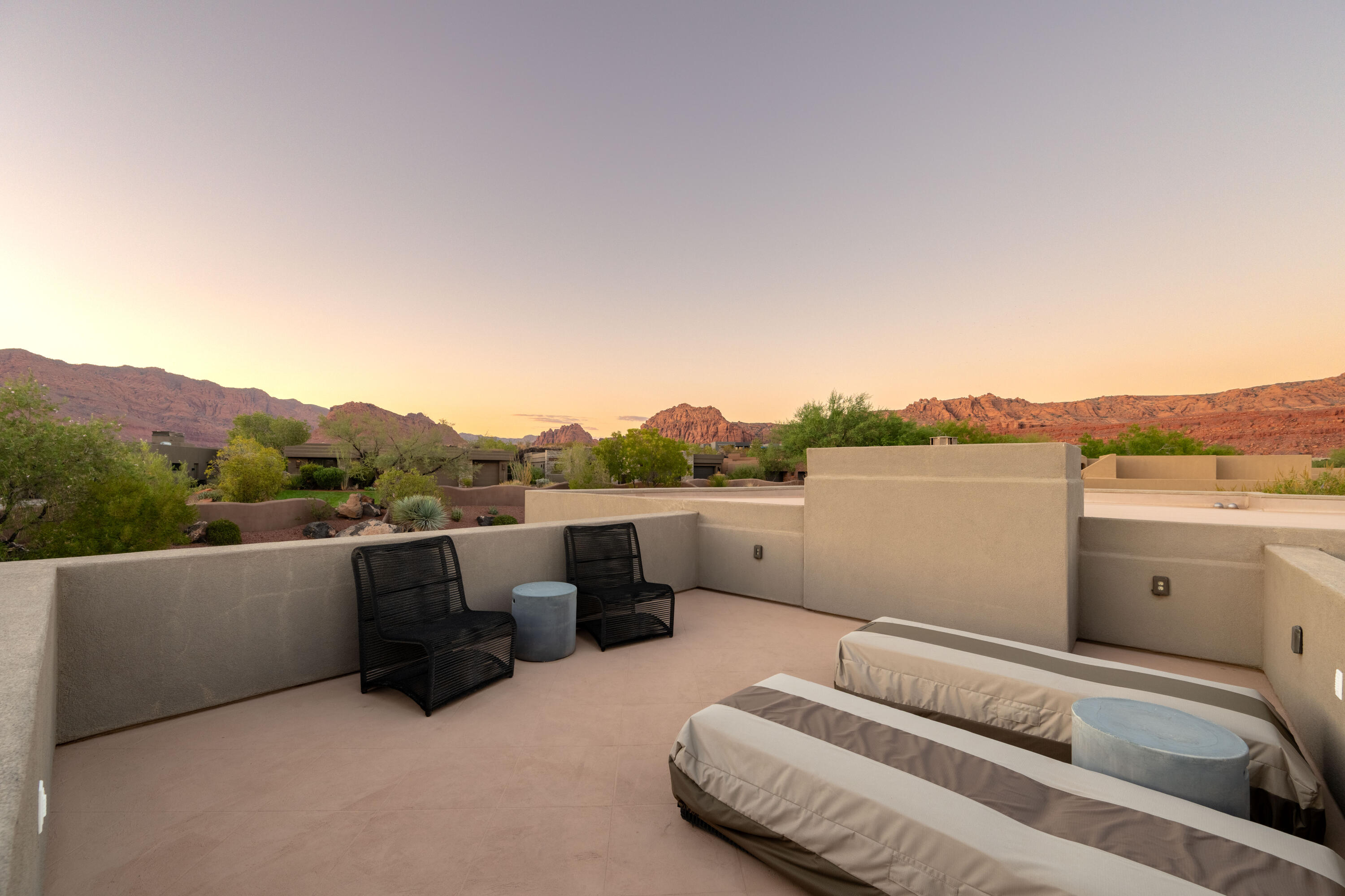 RESERVE OF ENTRADA SNOW CANYON PATIO HOMES - Residential