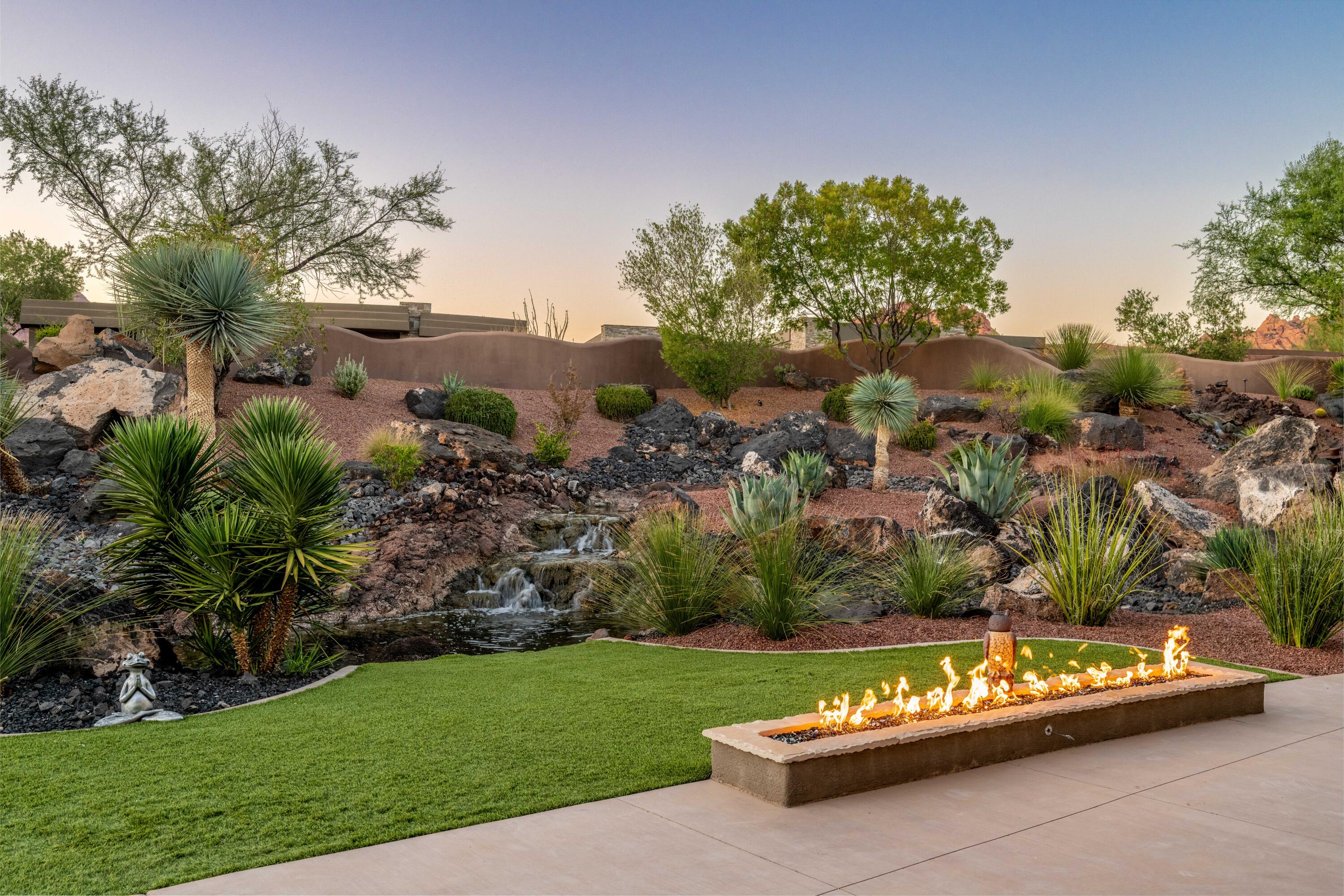 RESERVE OF ENTRADA SNOW CANYON PATIO HOMES - Residential