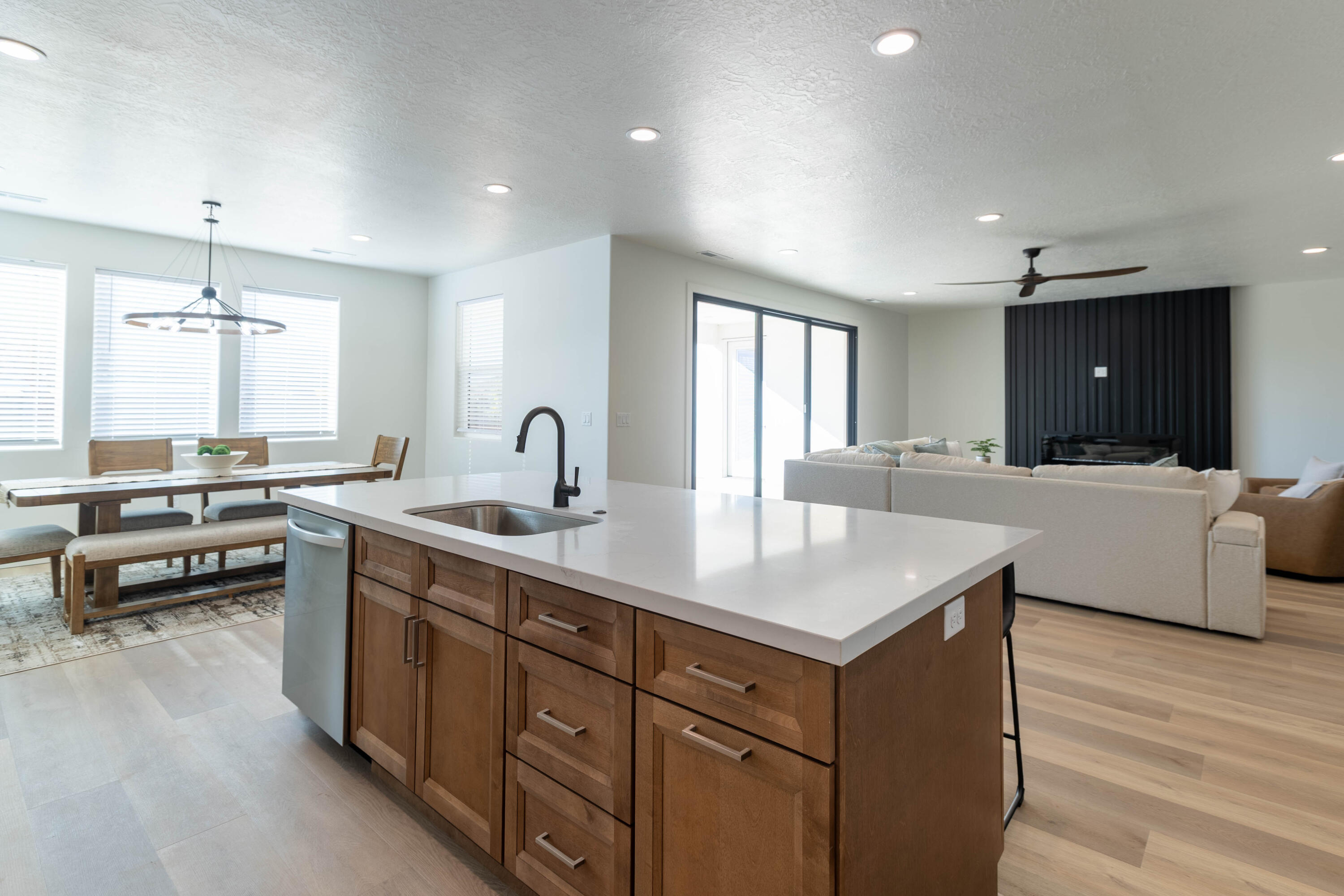 FRONTIER SUB - Residential