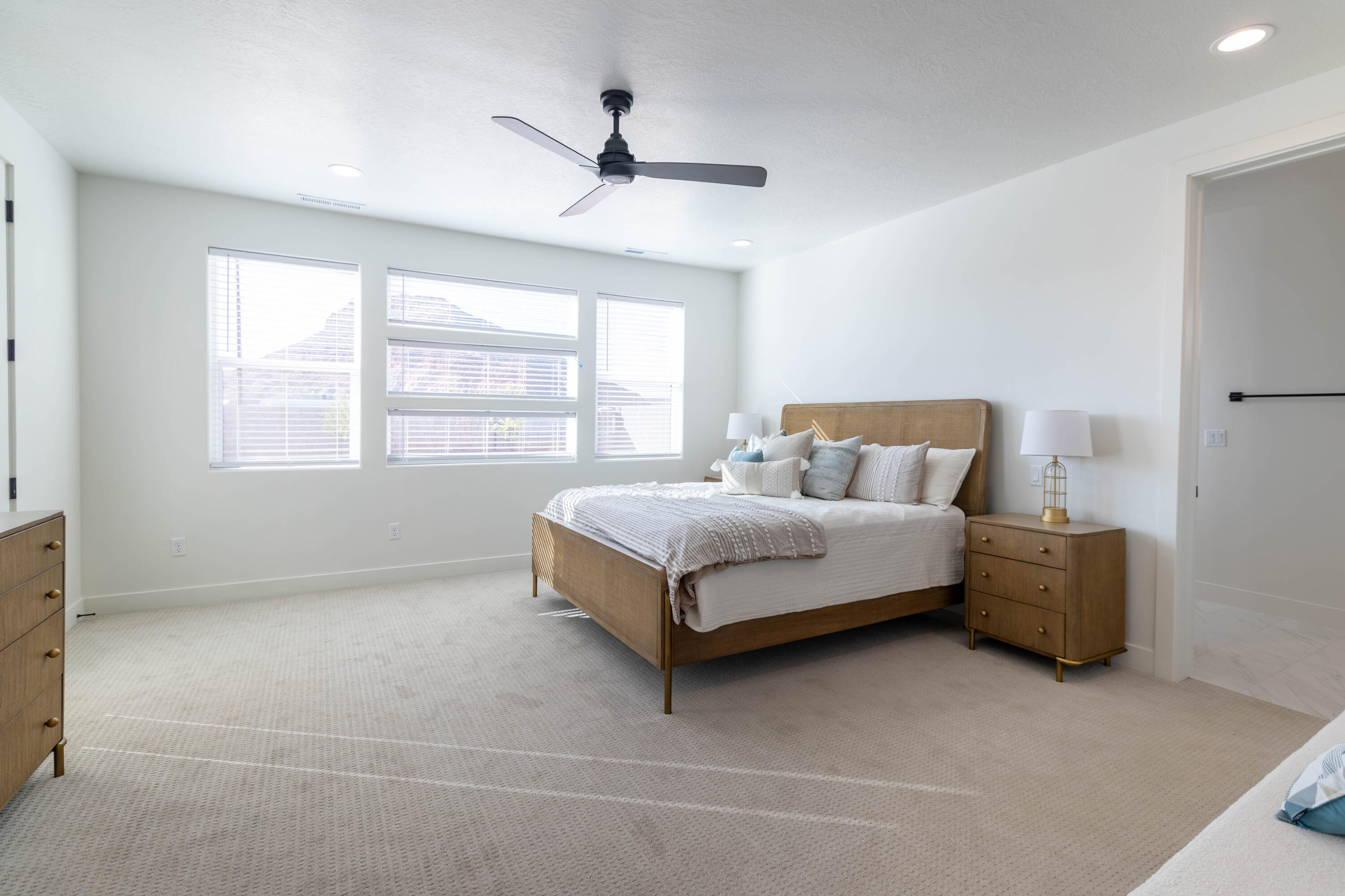 FRONTIER SUB - Residential