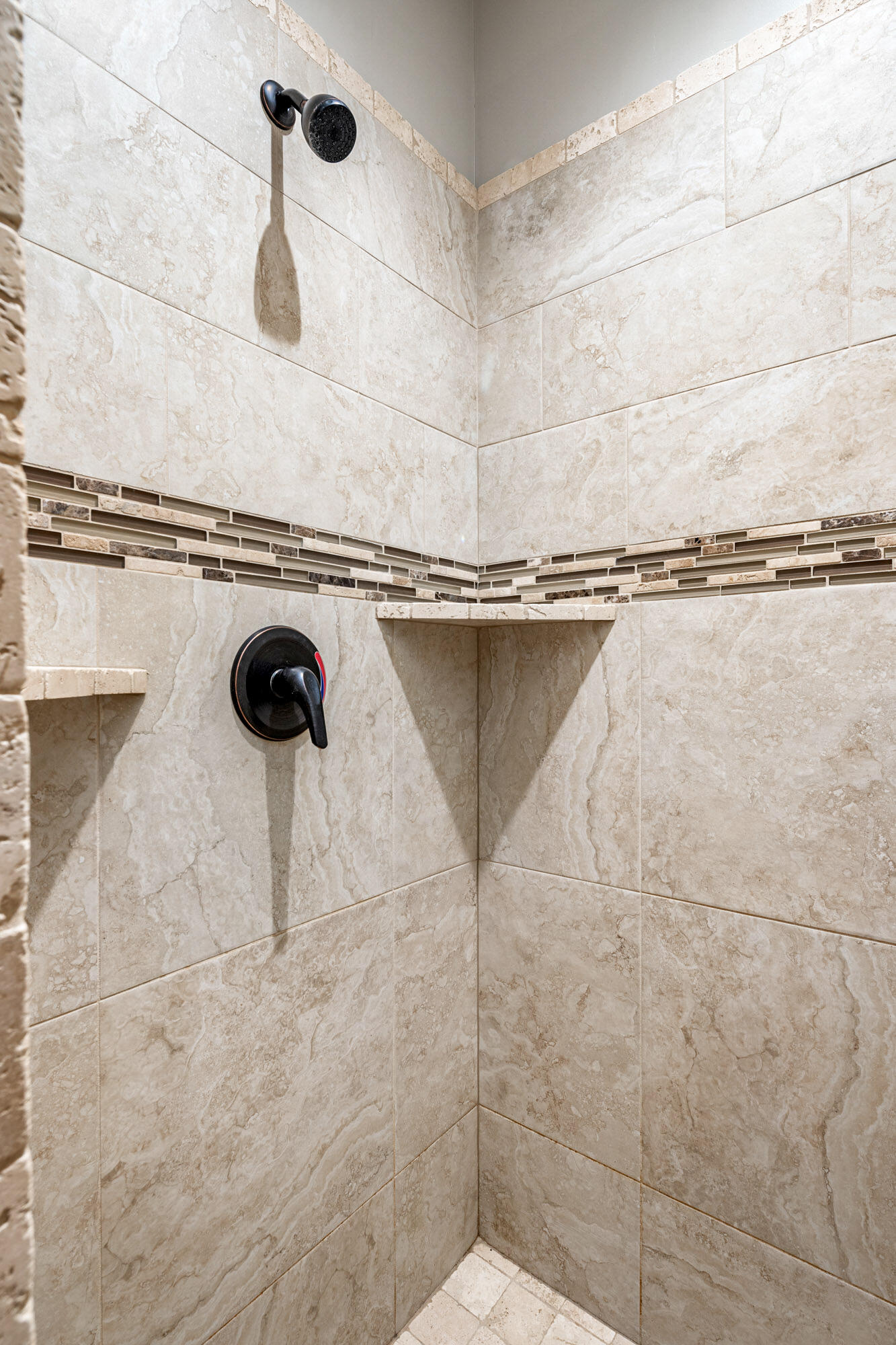 AVALLON AT MEADOWOOD - Residential