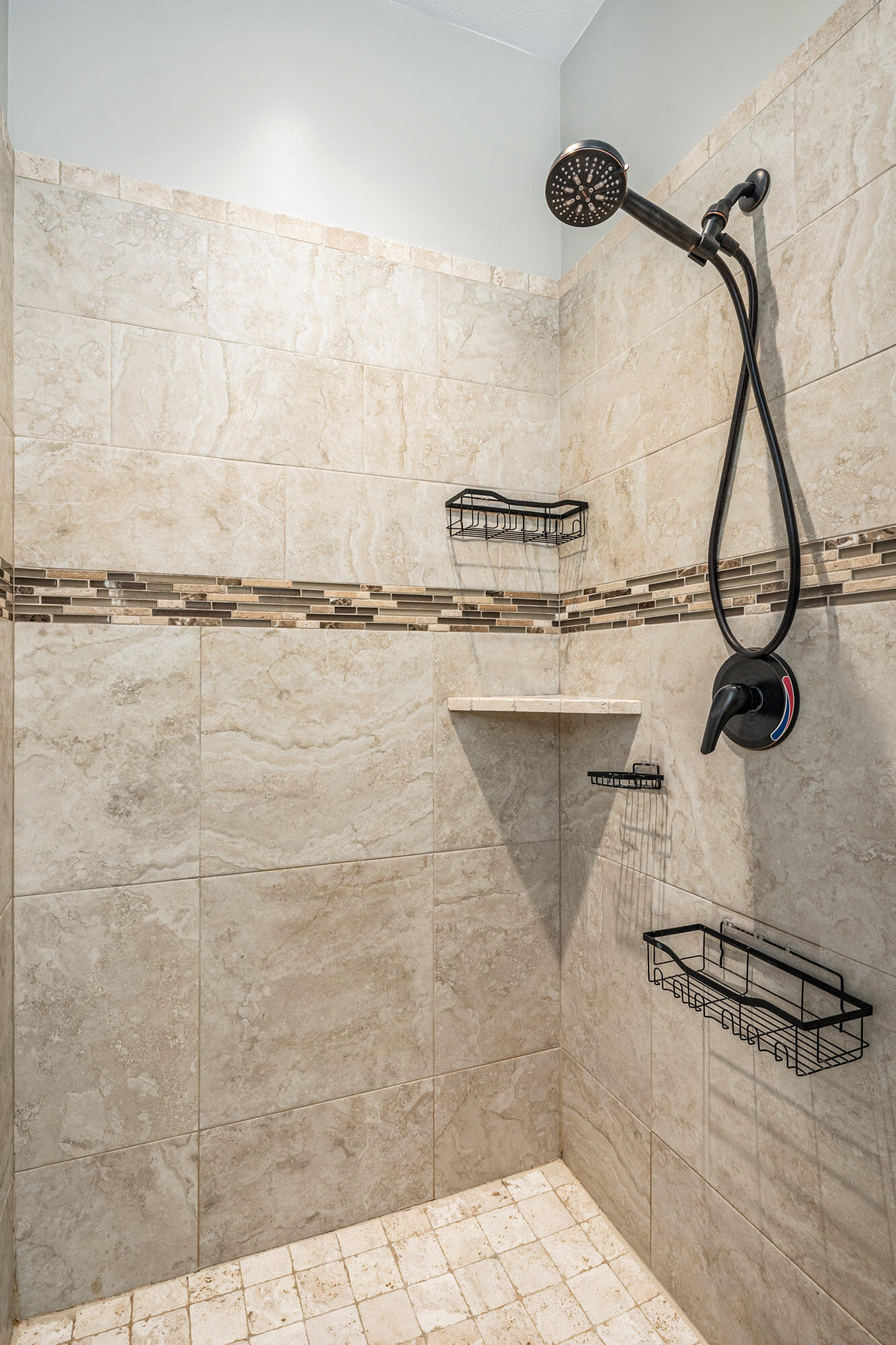 AVALLON AT MEADOWOOD - Residential