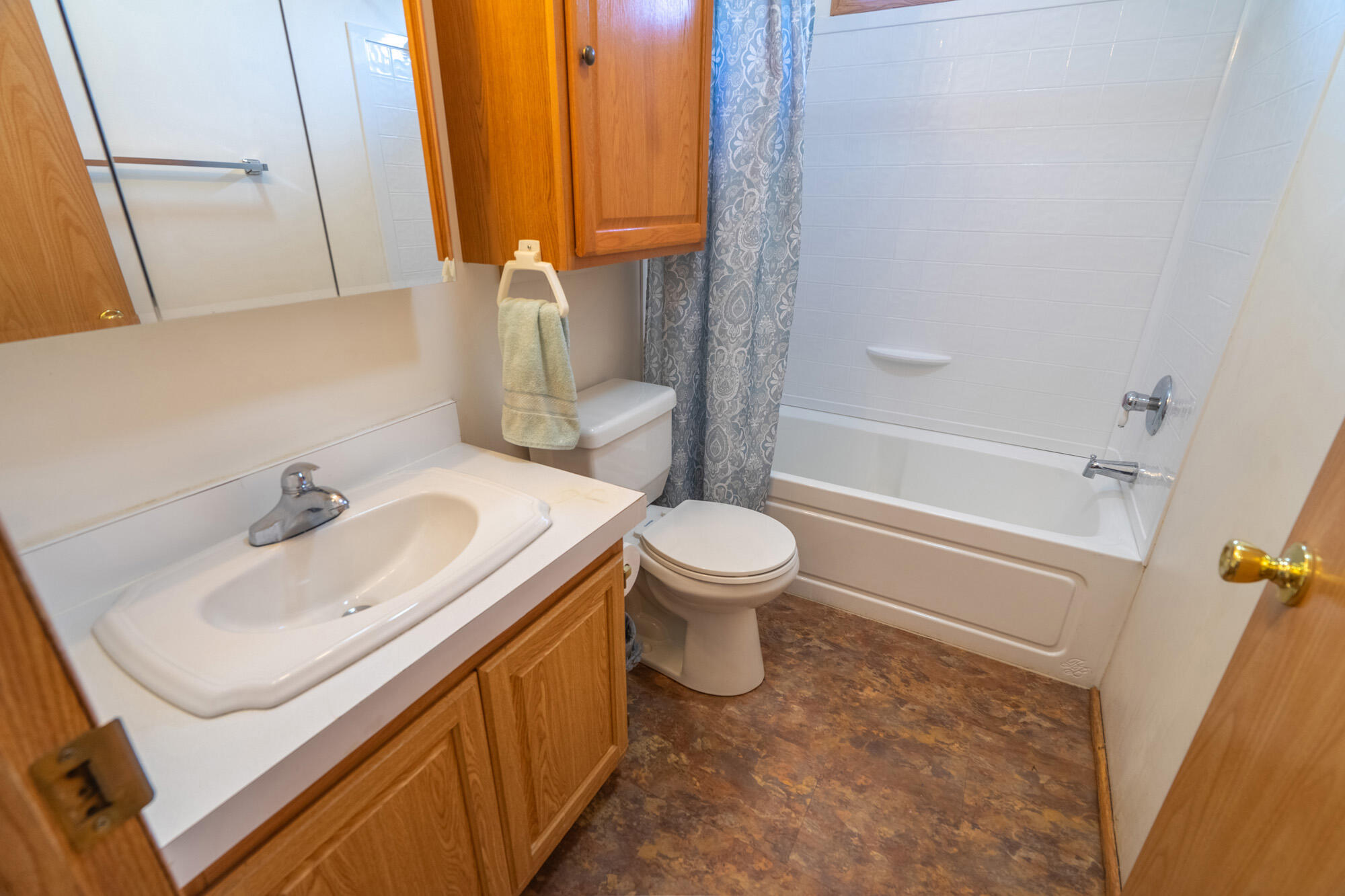 LAVA BLUFF MOBILE HOME PARK - Residential