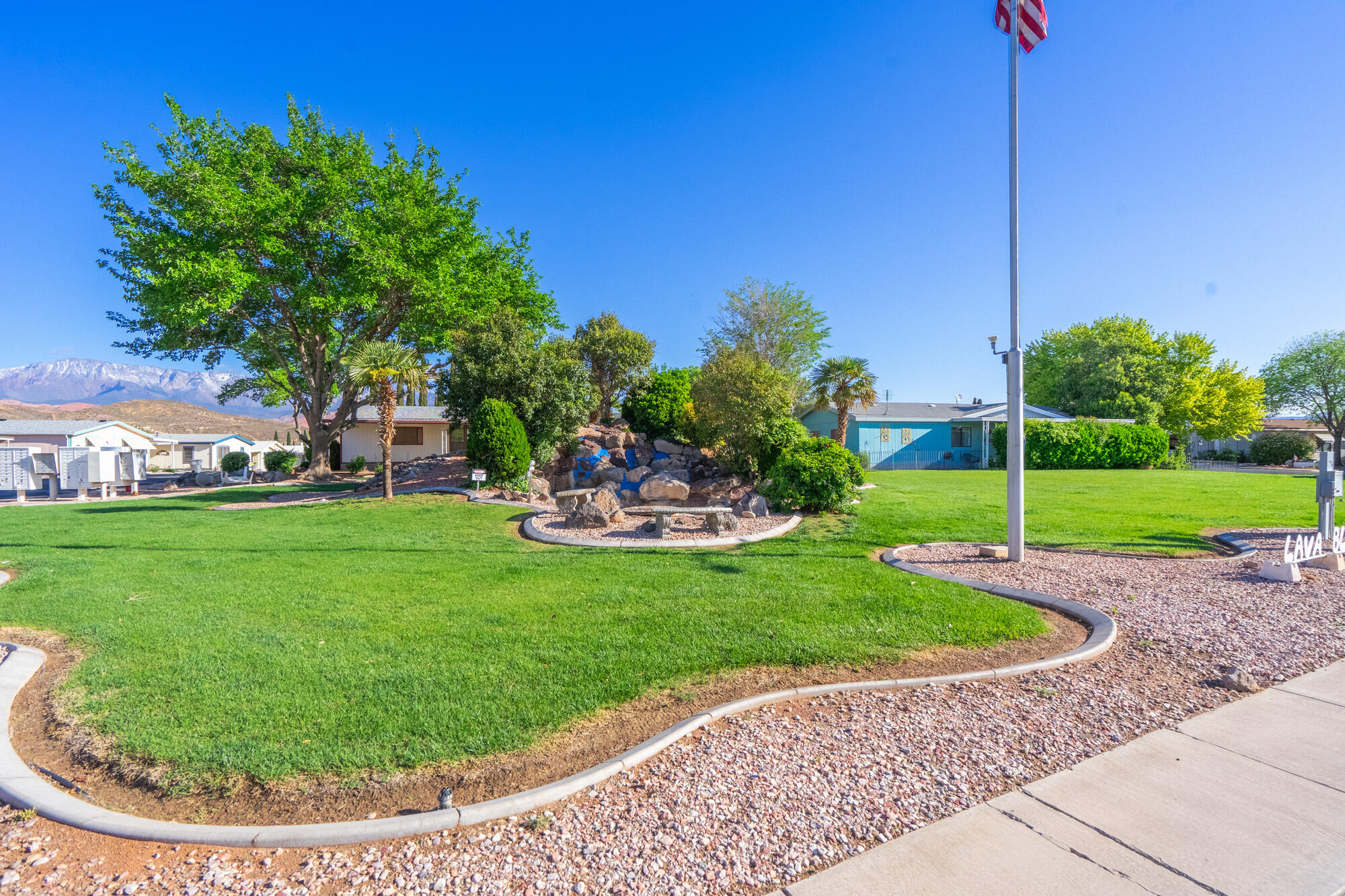 LAVA BLUFF MOBILE HOME PARK - Residential