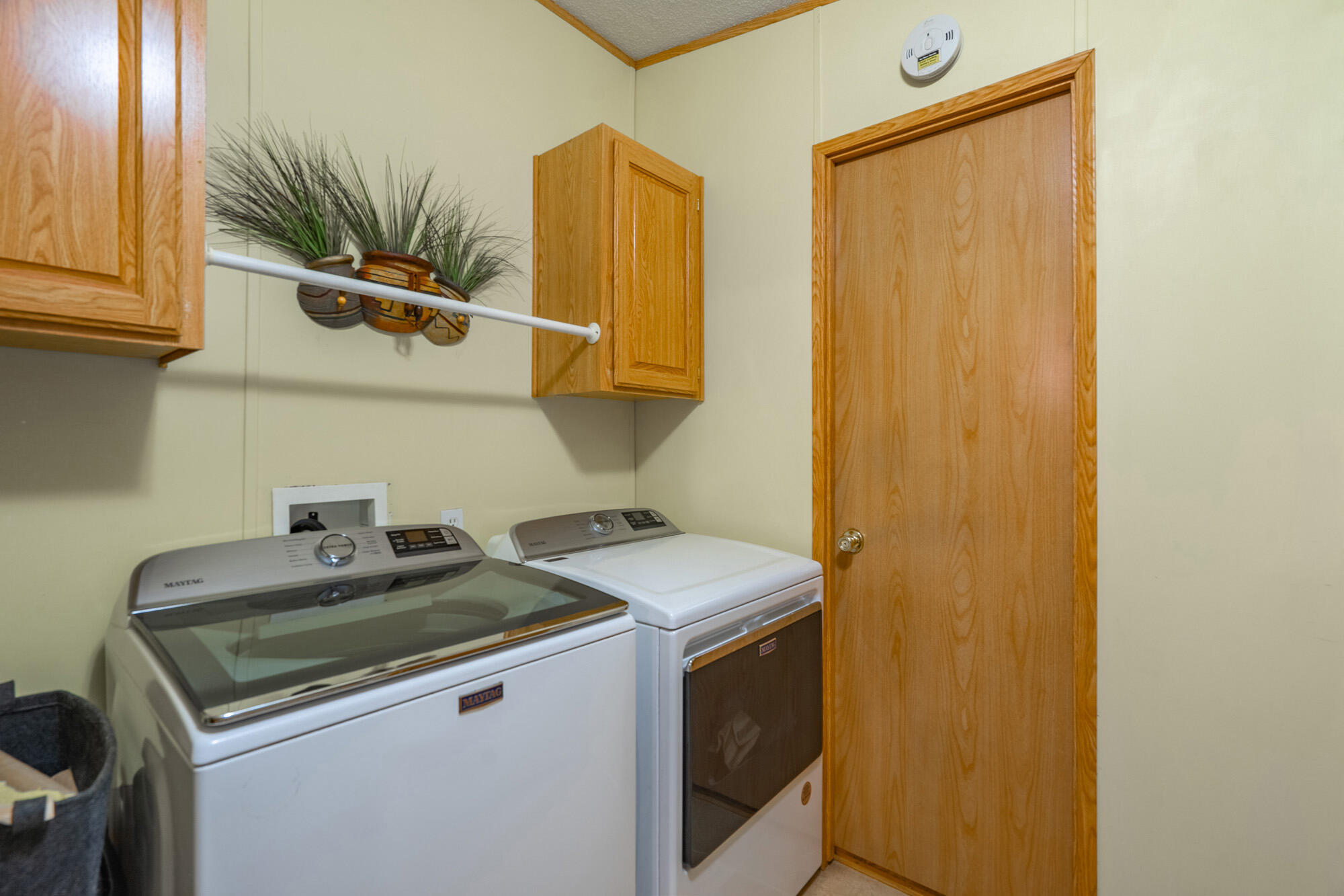 LAVA BLUFF MOBILE HOME PARK - Residential