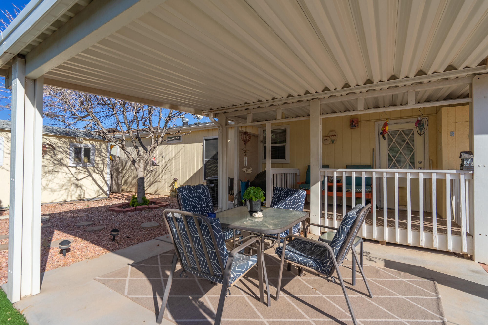 LAVA BLUFF MOBILE HOME PARK - Residential