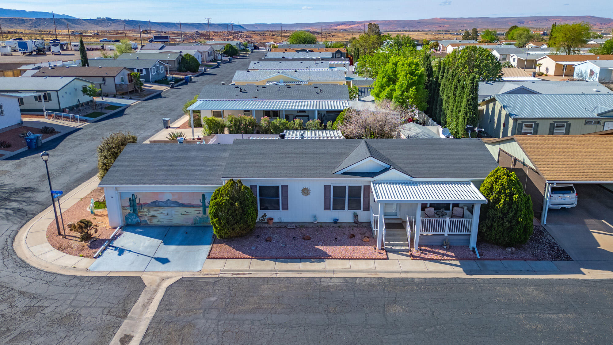 LAVA BLUFF MOBILE HOME PARK - Residential