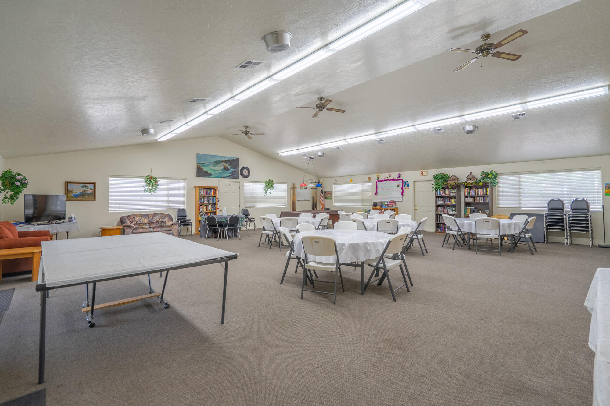 LAVA BLUFF MOBILE HOME PARK - Residential