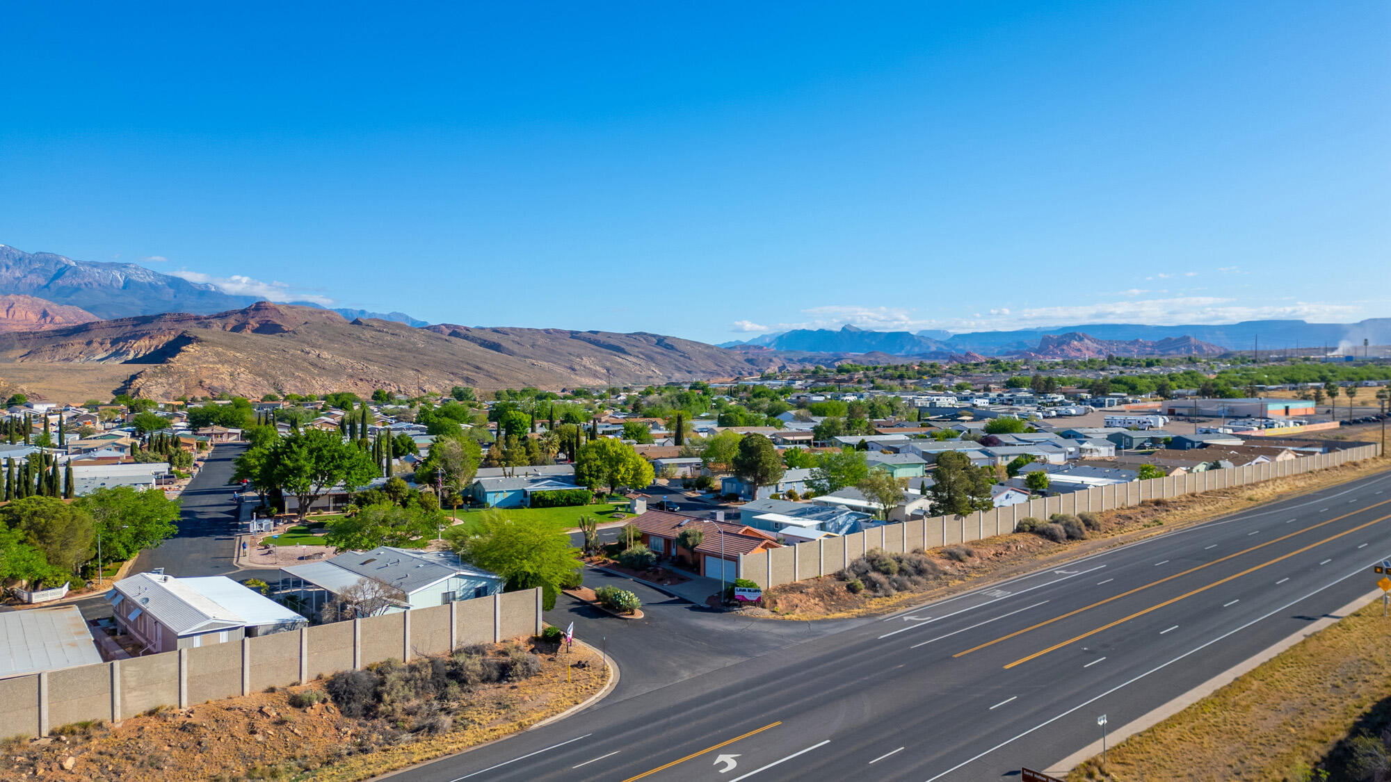 LAVA BLUFF MOBILE HOME PARK - Residential