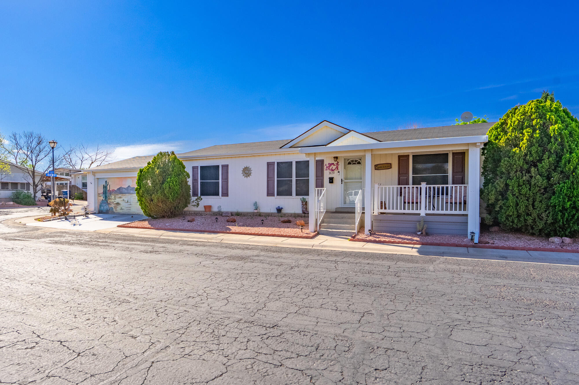 LAVA BLUFF MOBILE HOME PARK - Residential