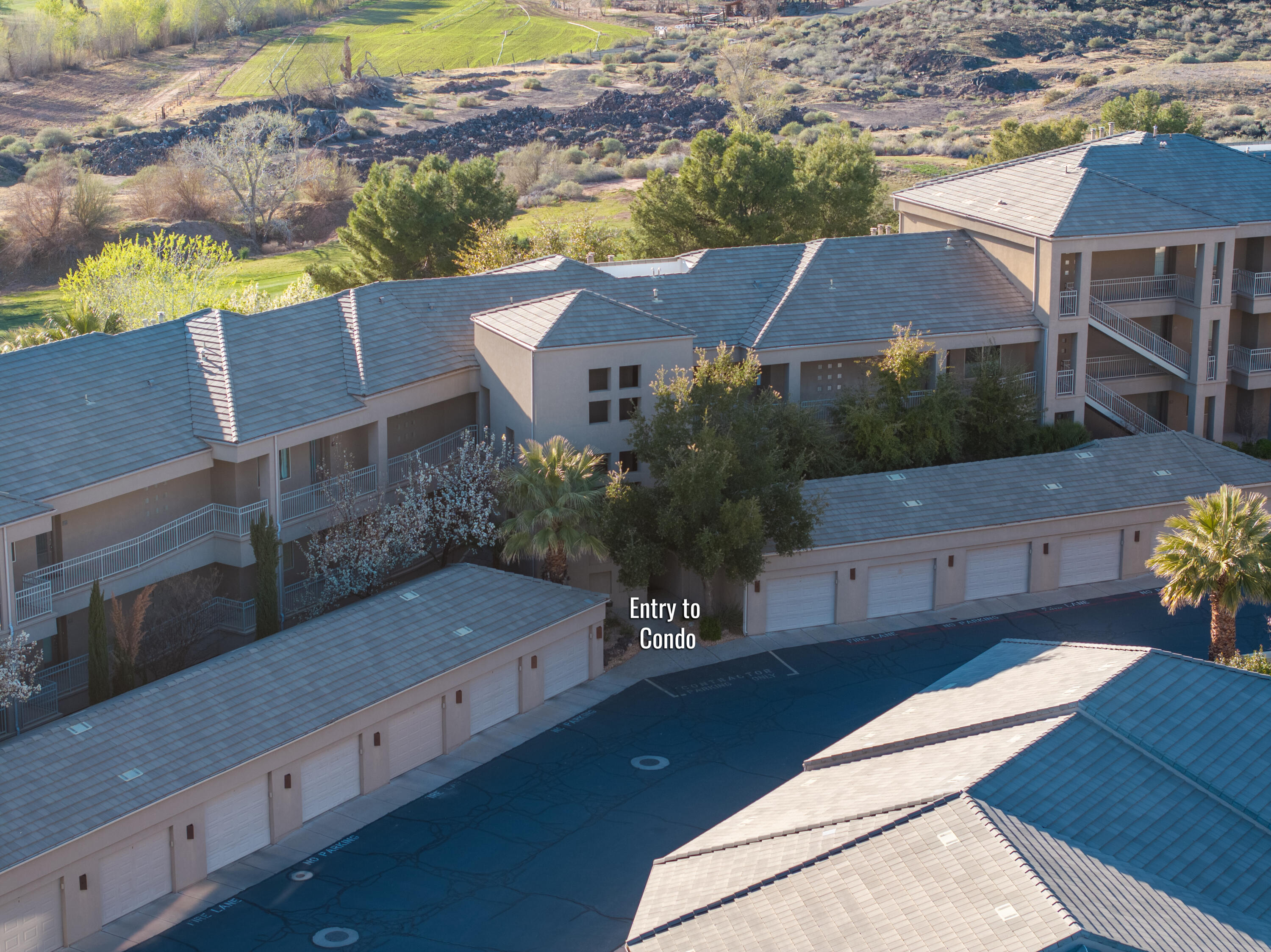 BLACKROCK CONDOS AT STONEBRIDGE - Residential