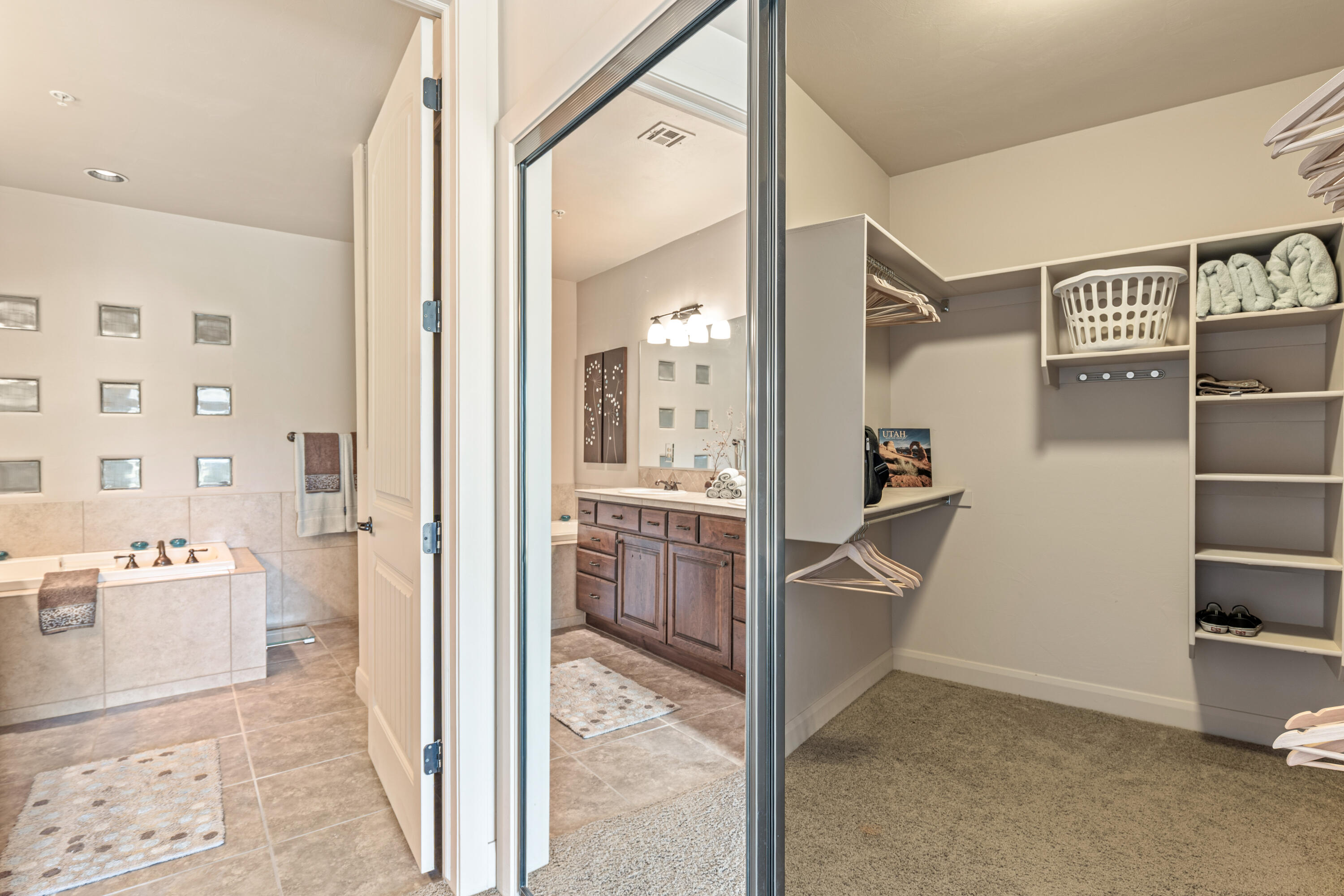 BLACKROCK CONDOS AT STONEBRIDGE - Residential