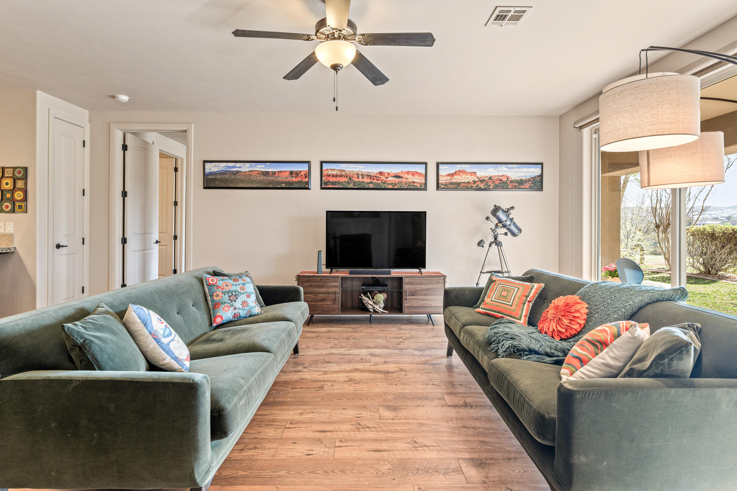 BLACKROCK CONDOS AT STONEBRIDGE - Residential