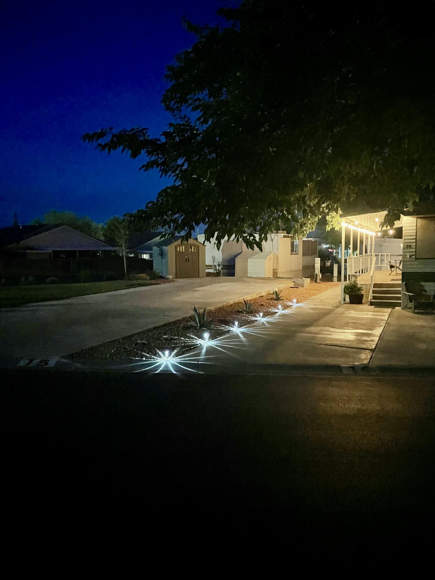 CANYON BREEZE RV RESORT - Residential