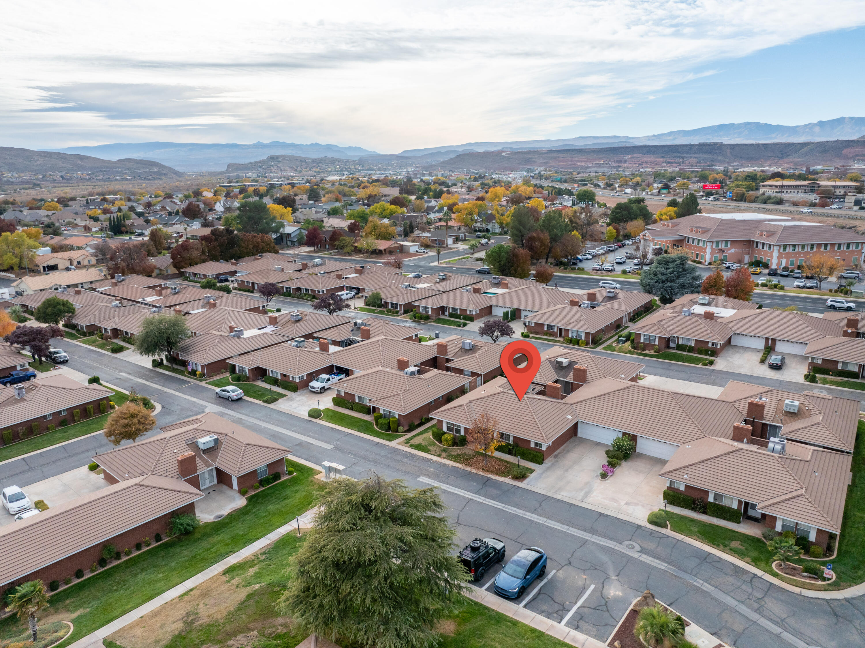 SHADOWBROOK HOMES - Residential