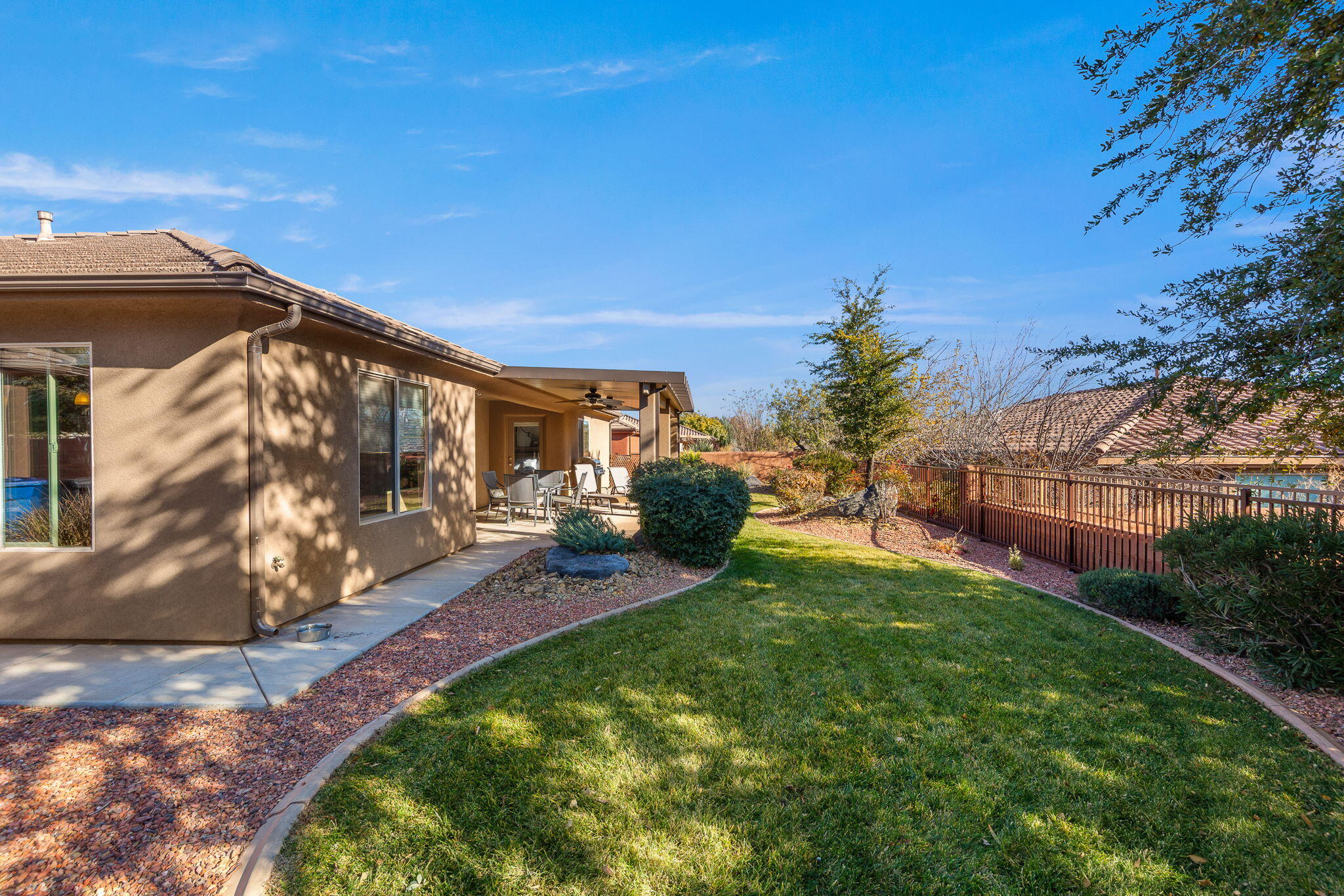 SUN CREST WEST - Residential