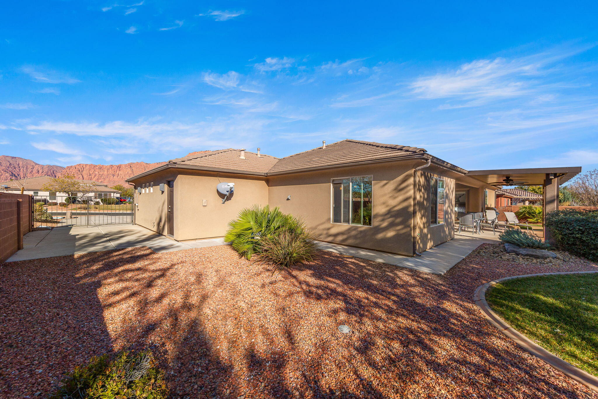 SUN CREST WEST - Residential