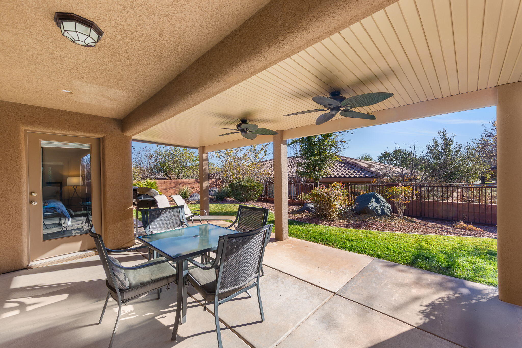 SUN CREST WEST - Residential