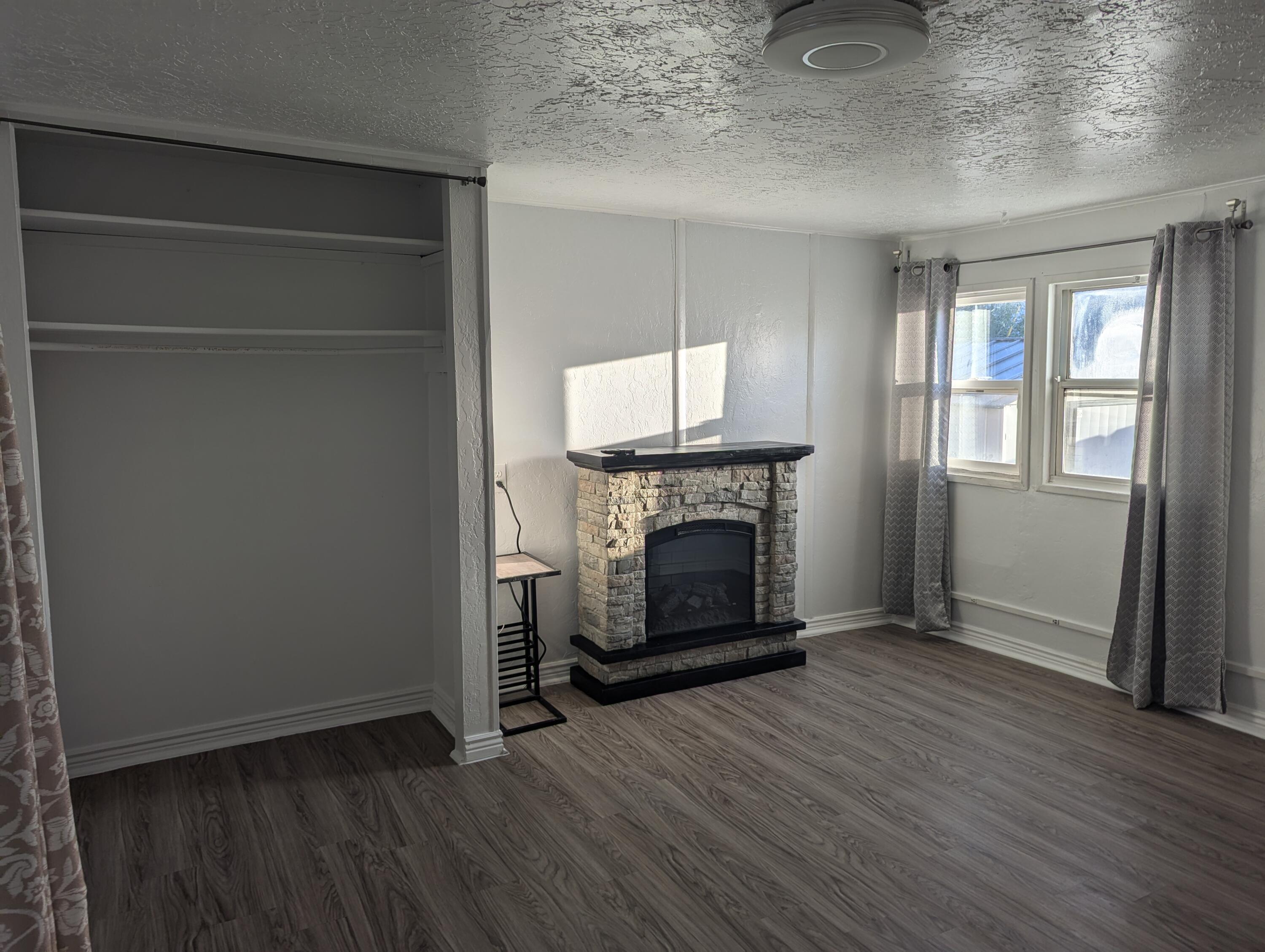 PECAN PARK - Residential