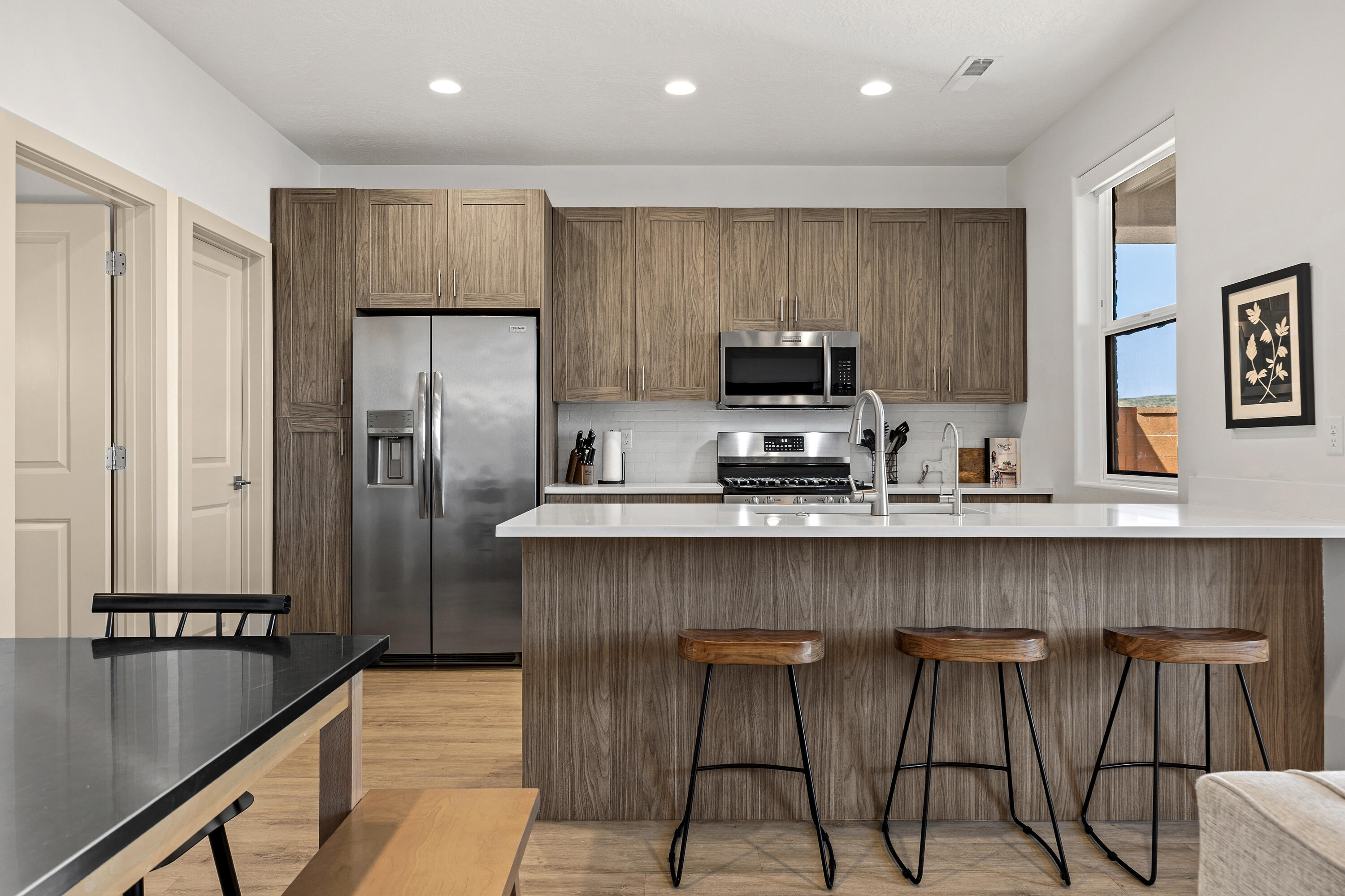 HERITAGE POINTE - Residential