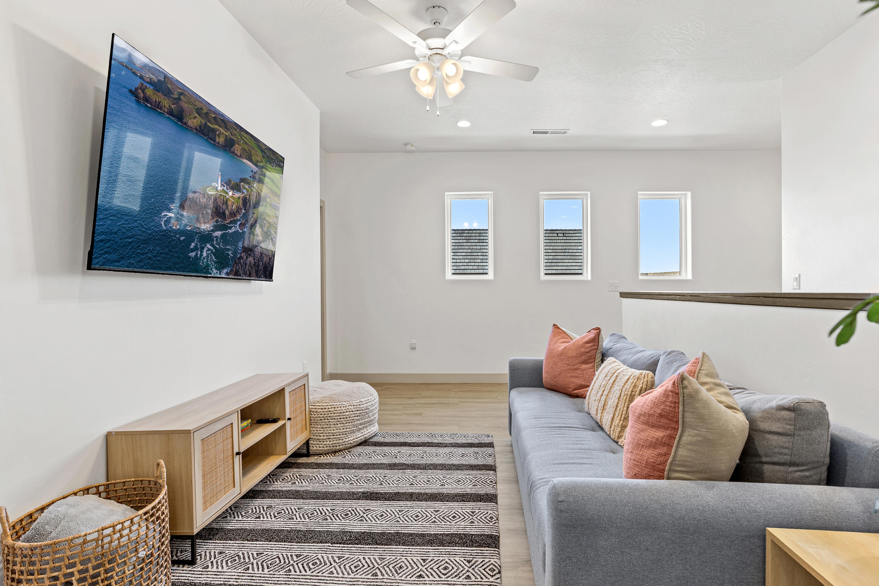 HERITAGE POINTE - Residential