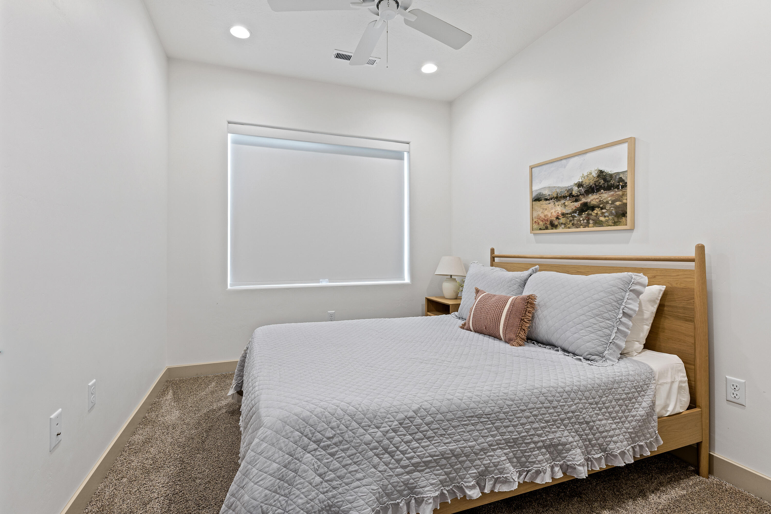 HERITAGE POINTE - Residential