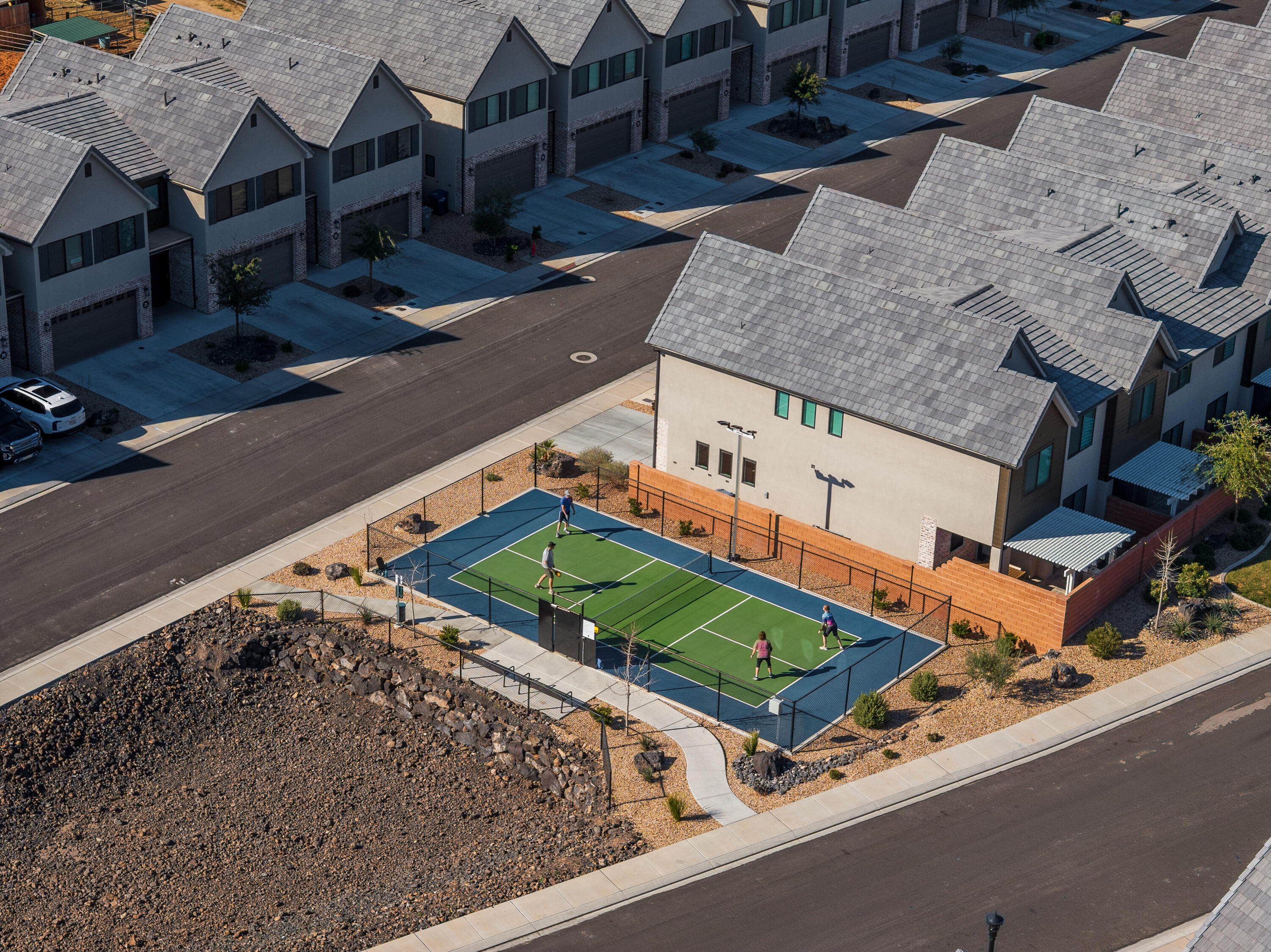 HERITAGE POINTE - Residential