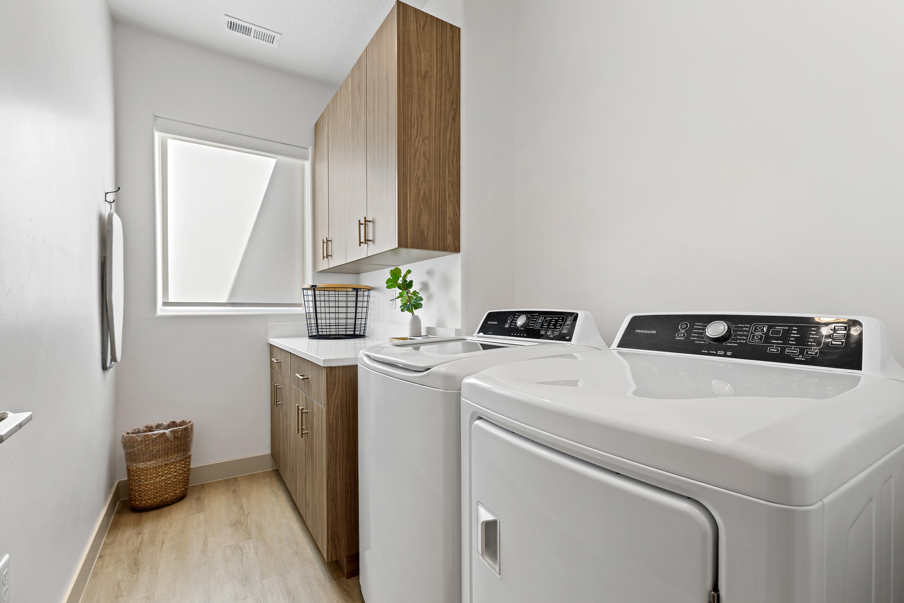 HERITAGE POINTE - Residential