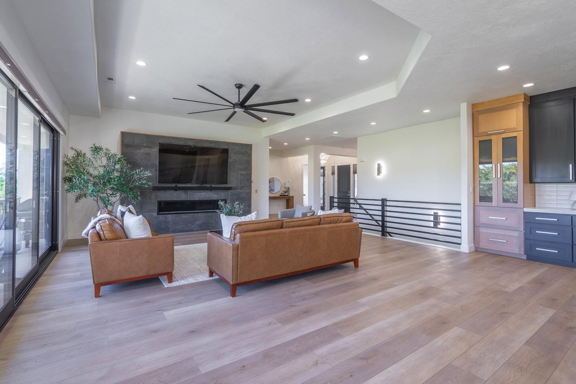 SILVERSTONE AT GREEN SPRINGS - Residential