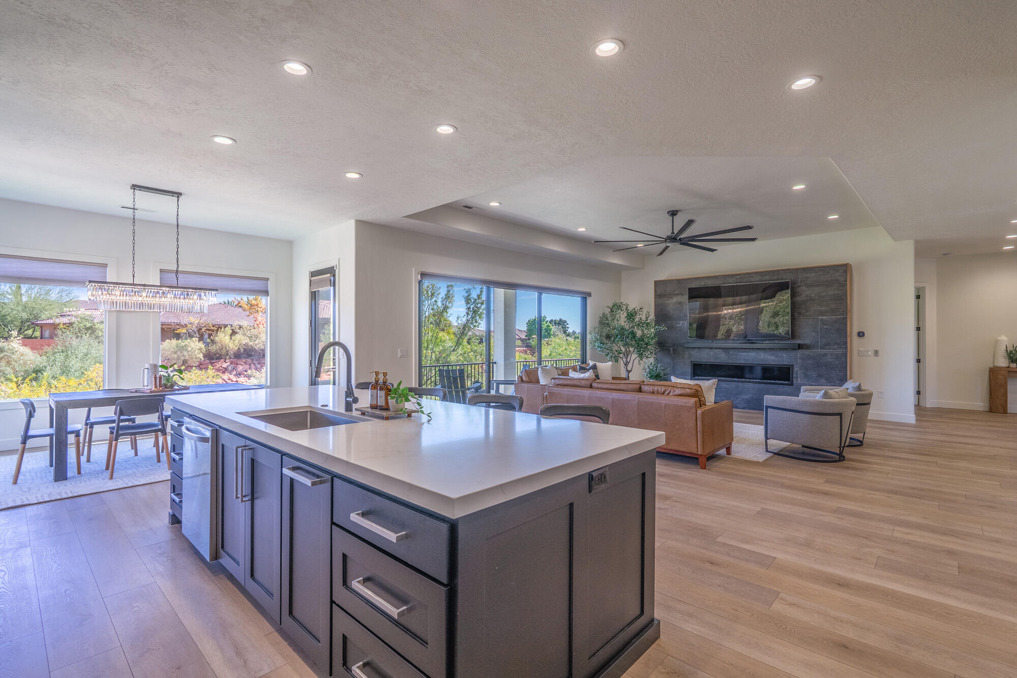 SILVERSTONE AT GREEN SPRINGS - Residential