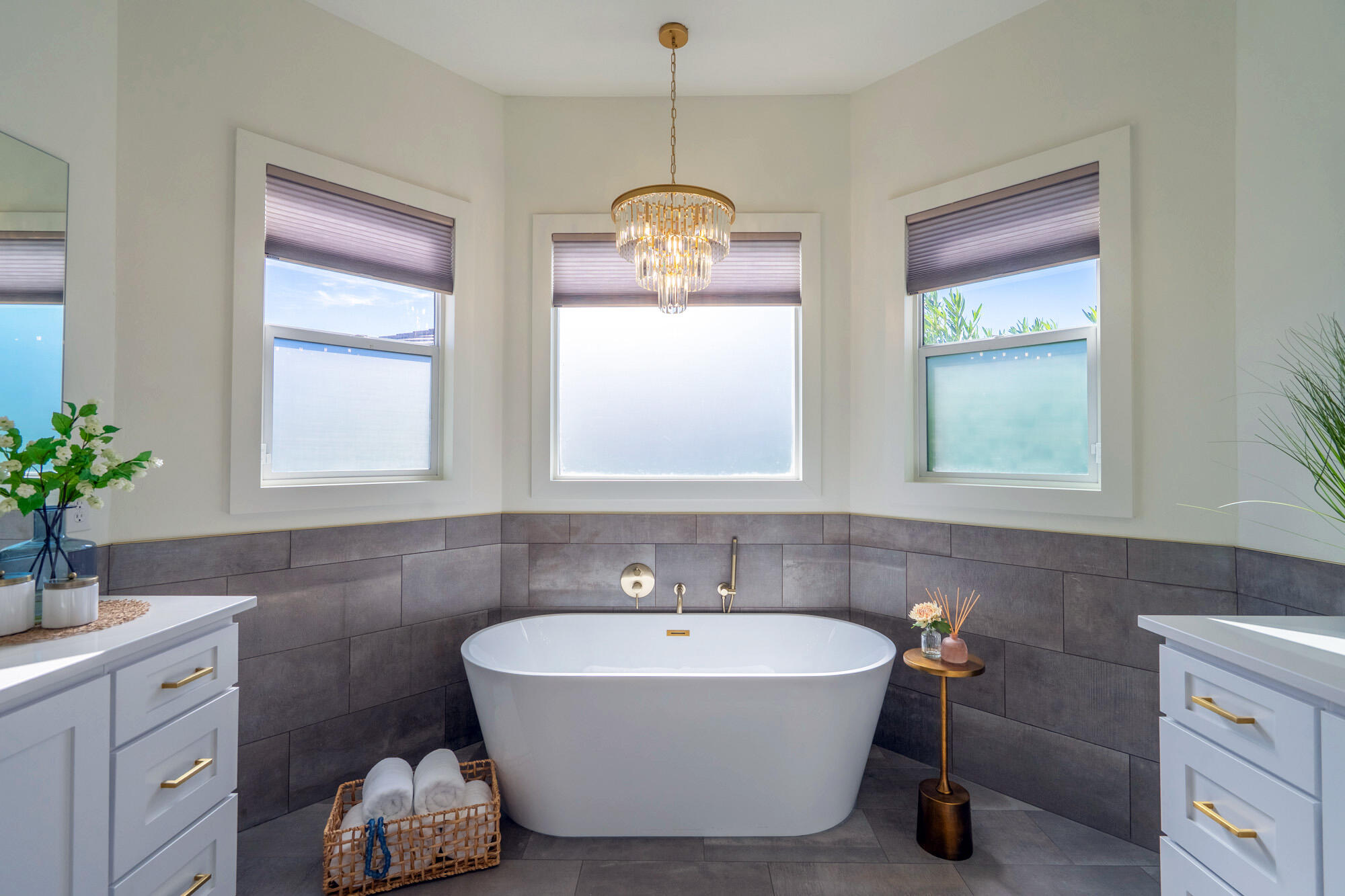 SILVERSTONE AT GREEN SPRINGS - Residential