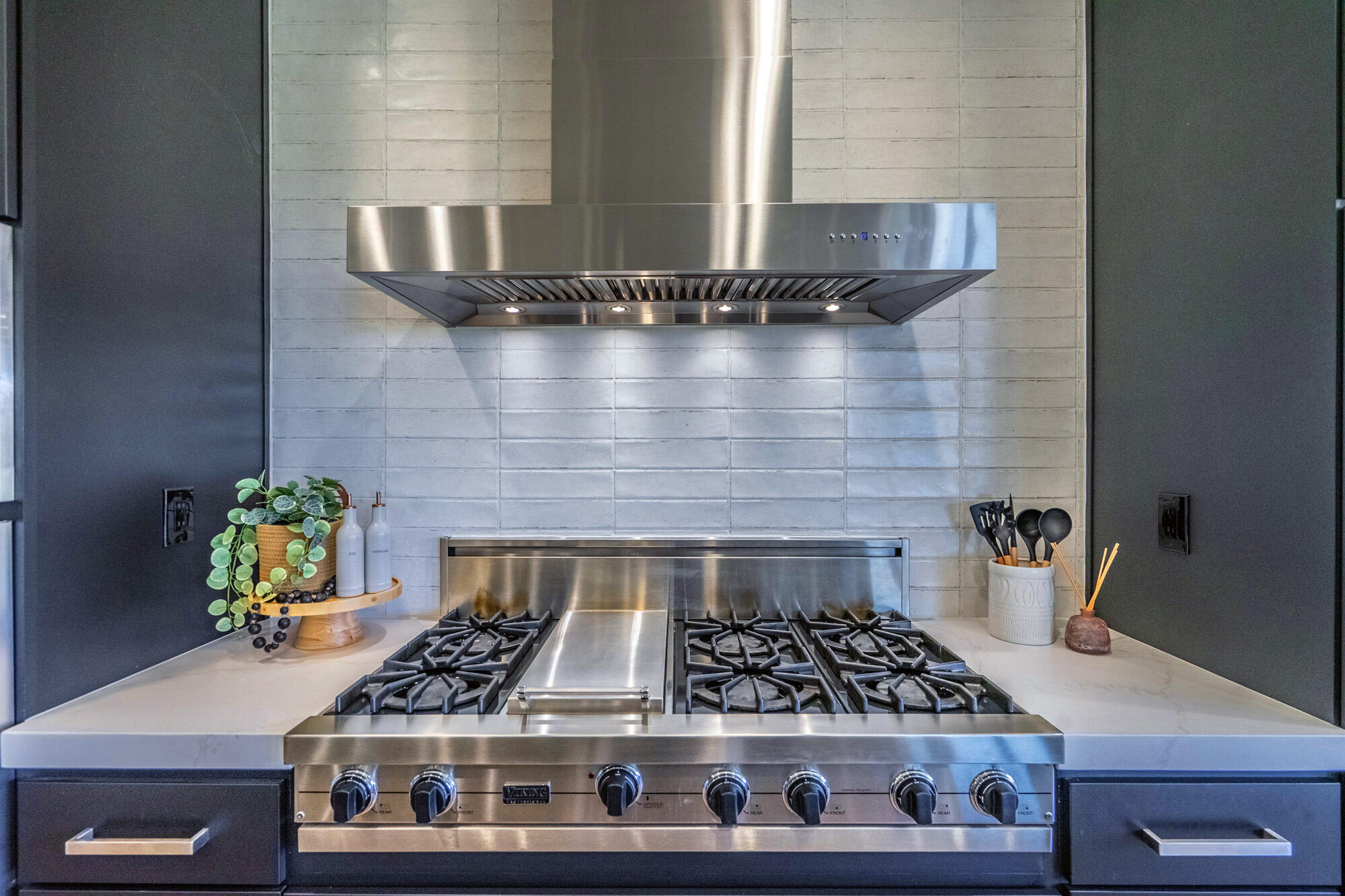 SILVERSTONE AT GREEN SPRINGS - Residential