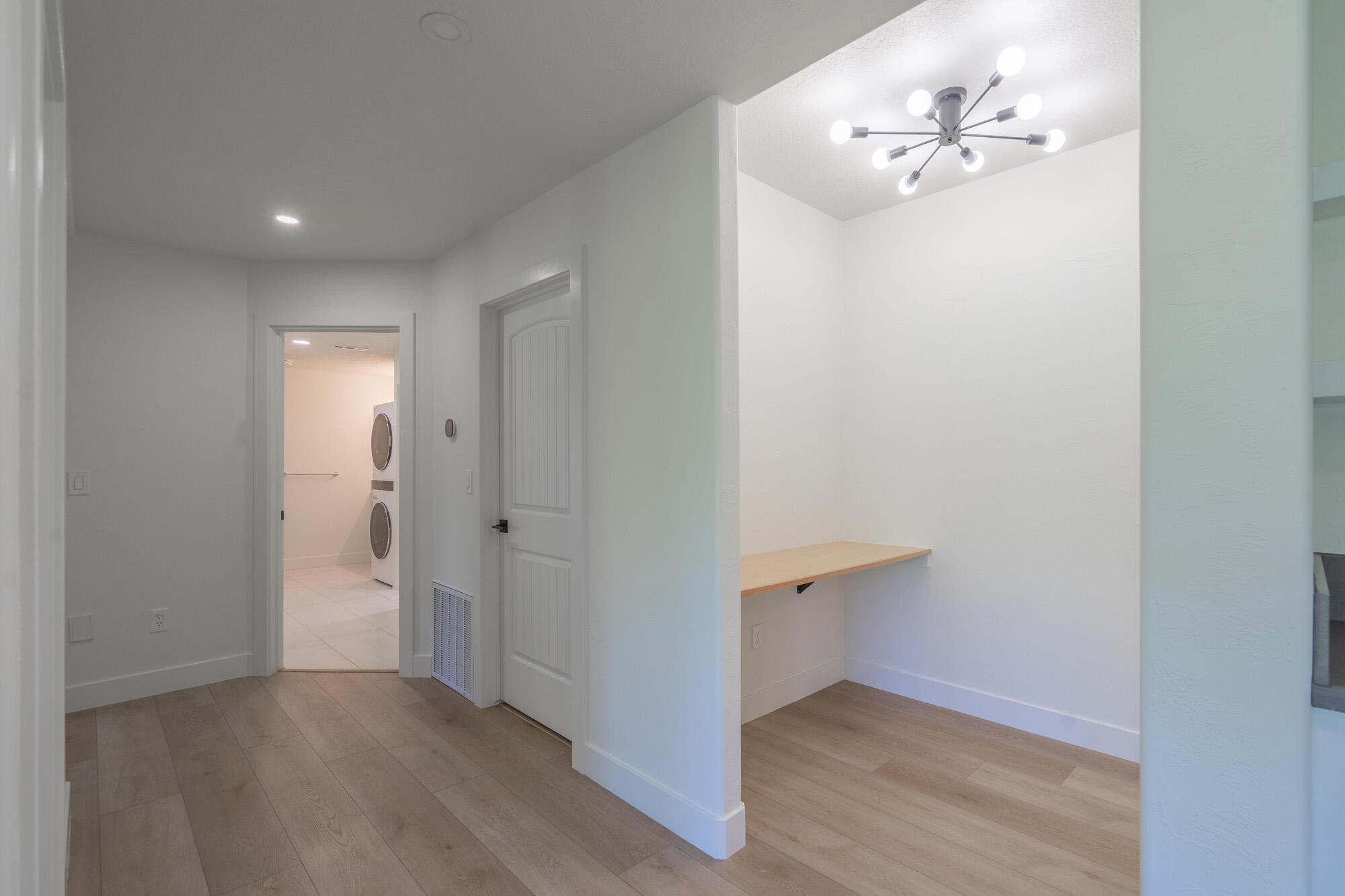 SILVERSTONE AT GREEN SPRINGS - Residential