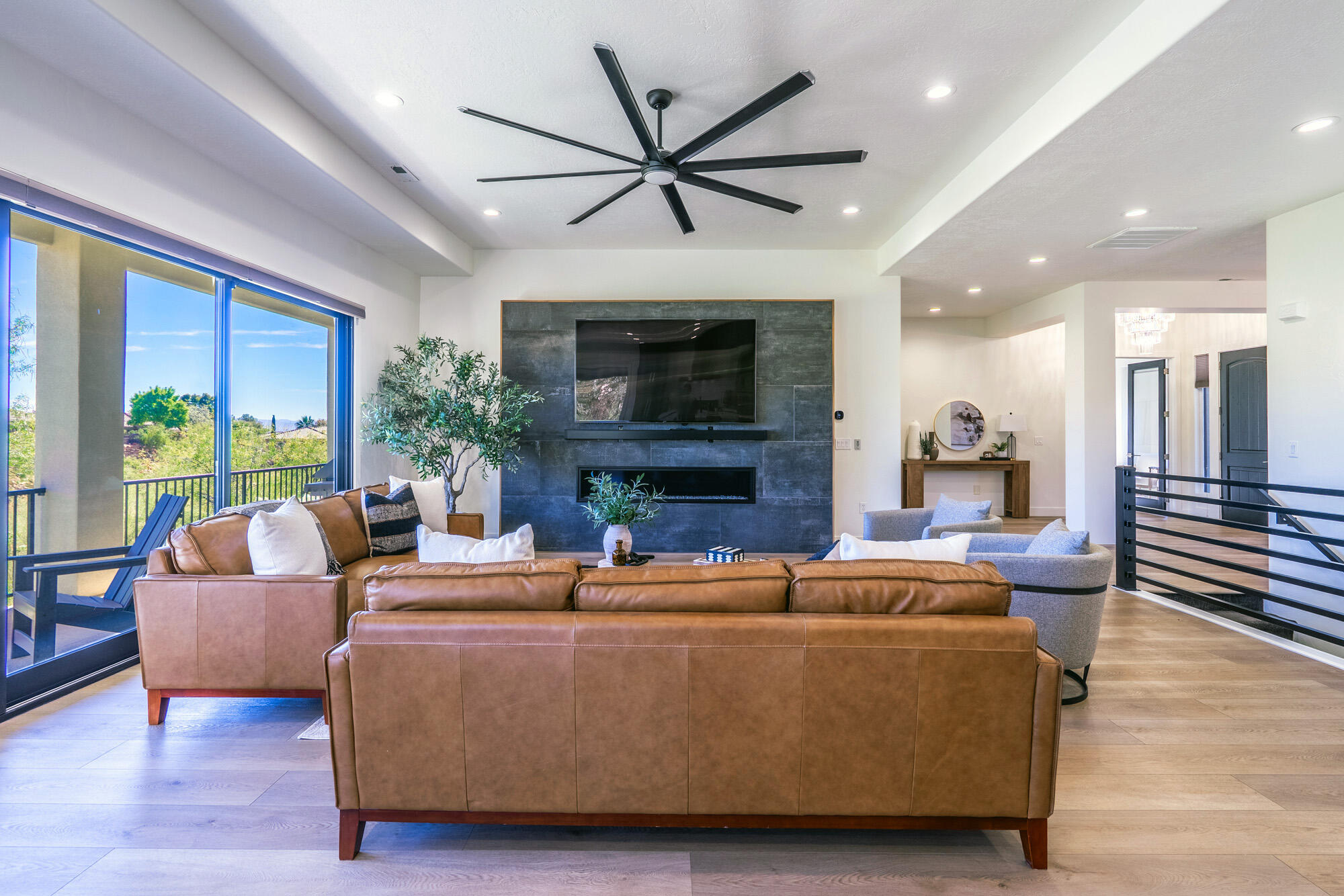 SILVERSTONE AT GREEN SPRINGS - Residential