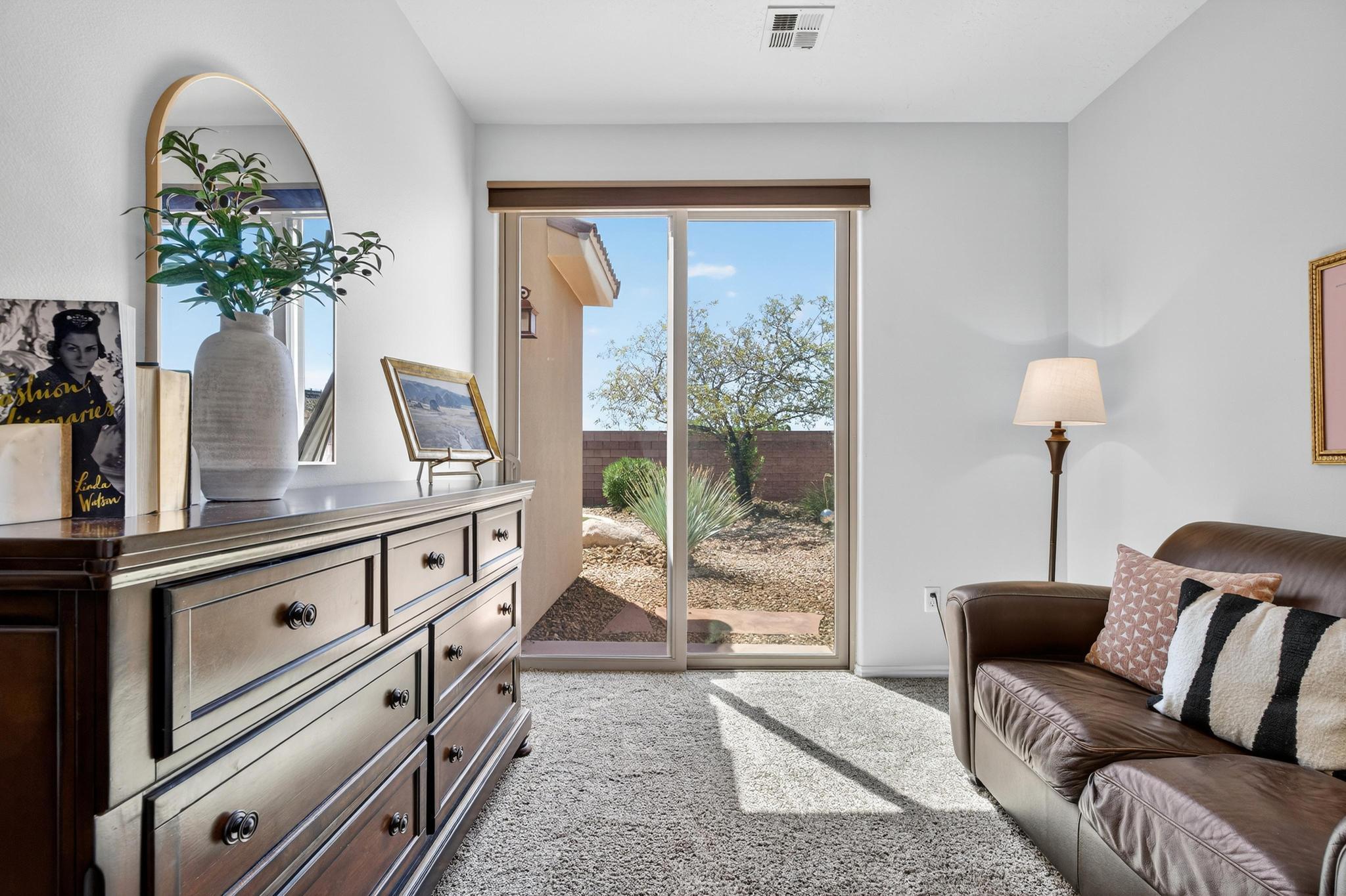 CORAL CANYON - Residential