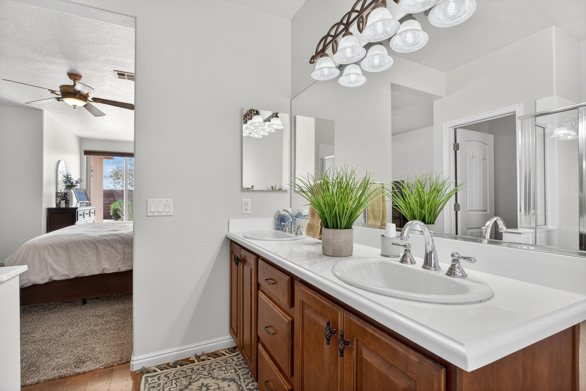 CORAL CANYON - Residential