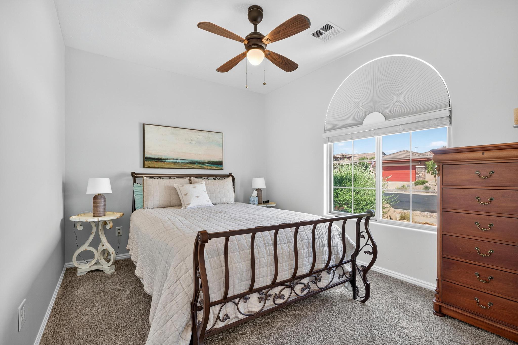 CORAL CANYON - Residential