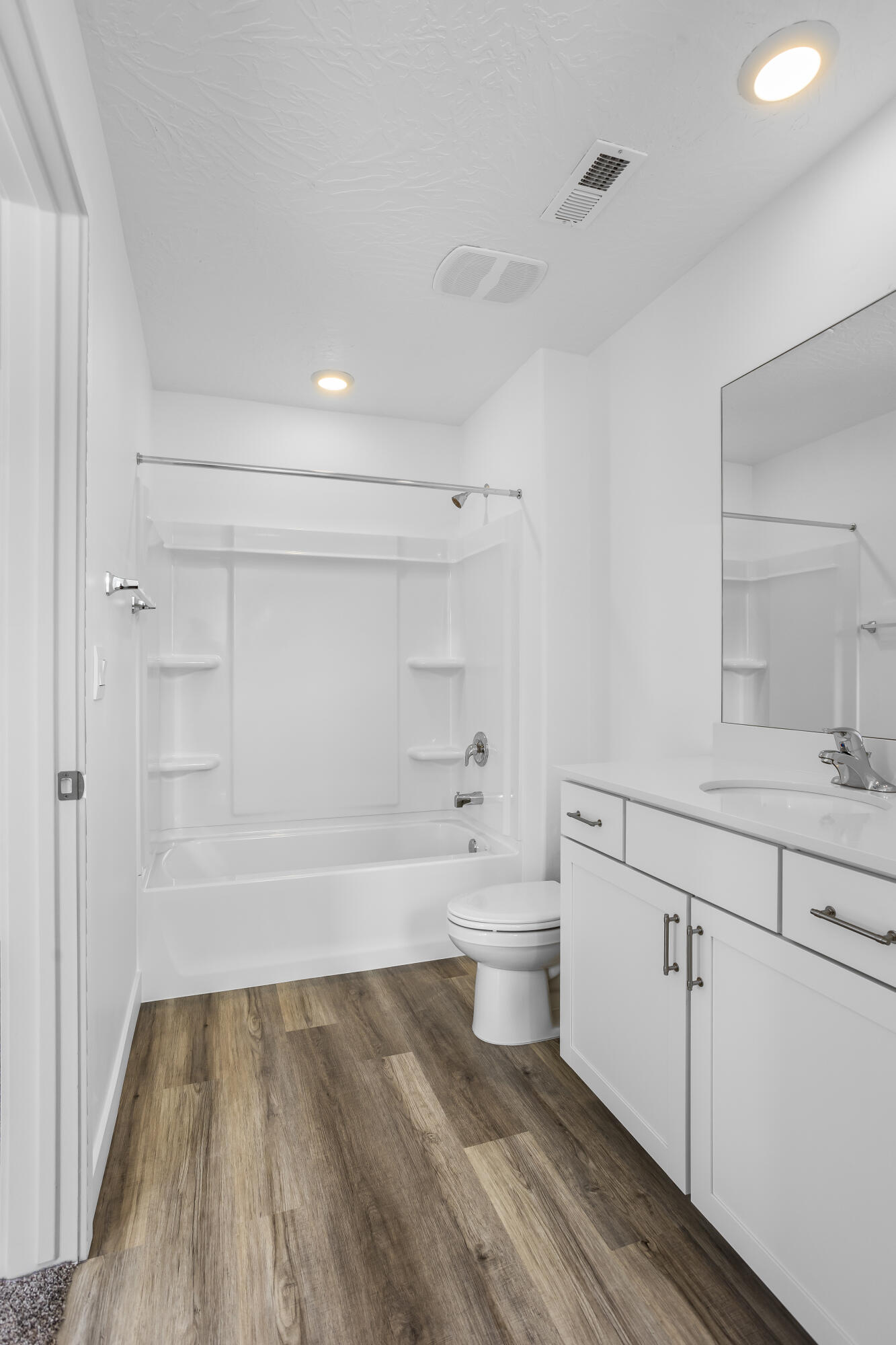 LAVENDER CANYON AT LONG VALLEY - Residential