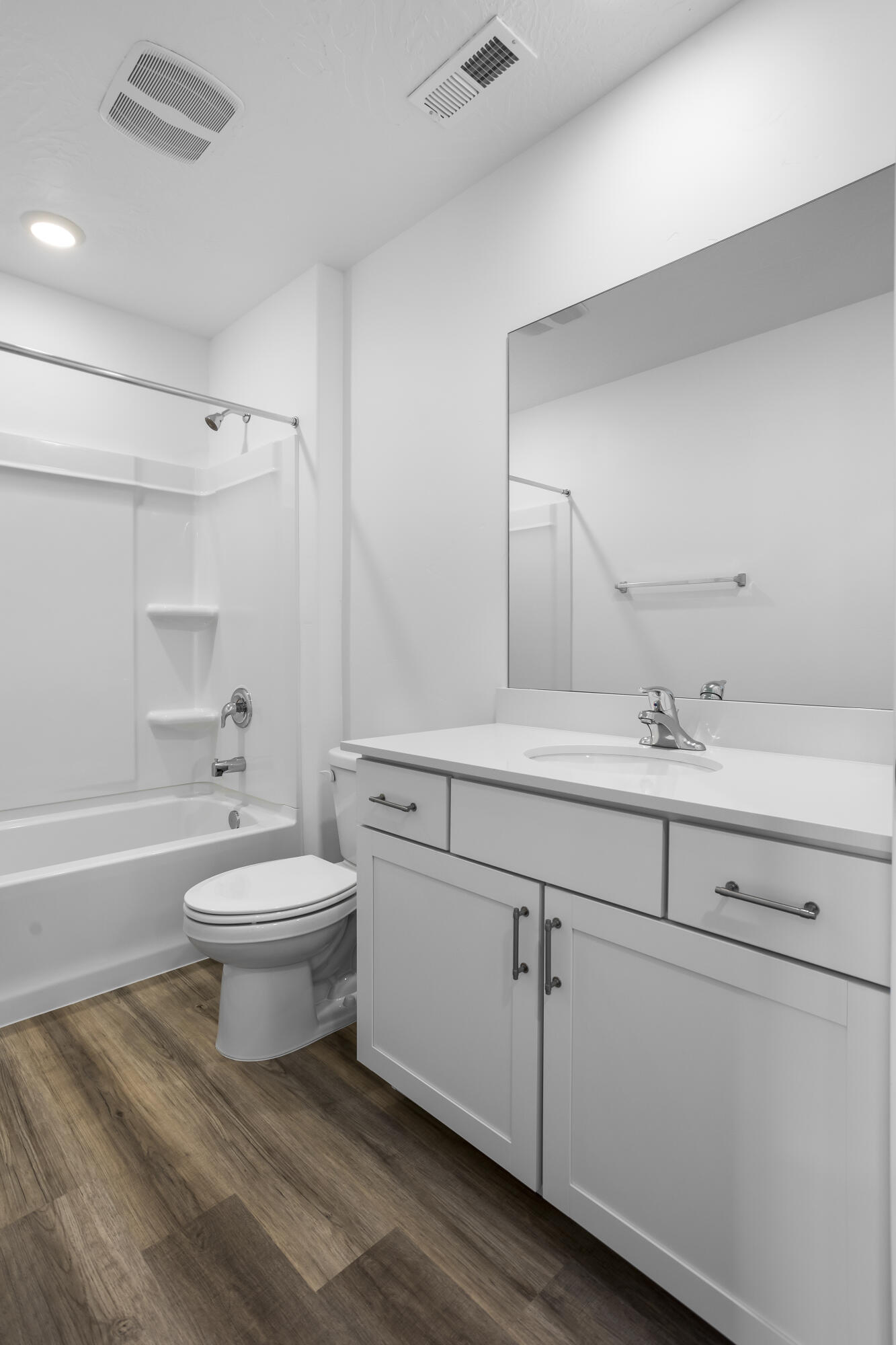 LAVENDER CANYON AT LONG VALLEY - Residential