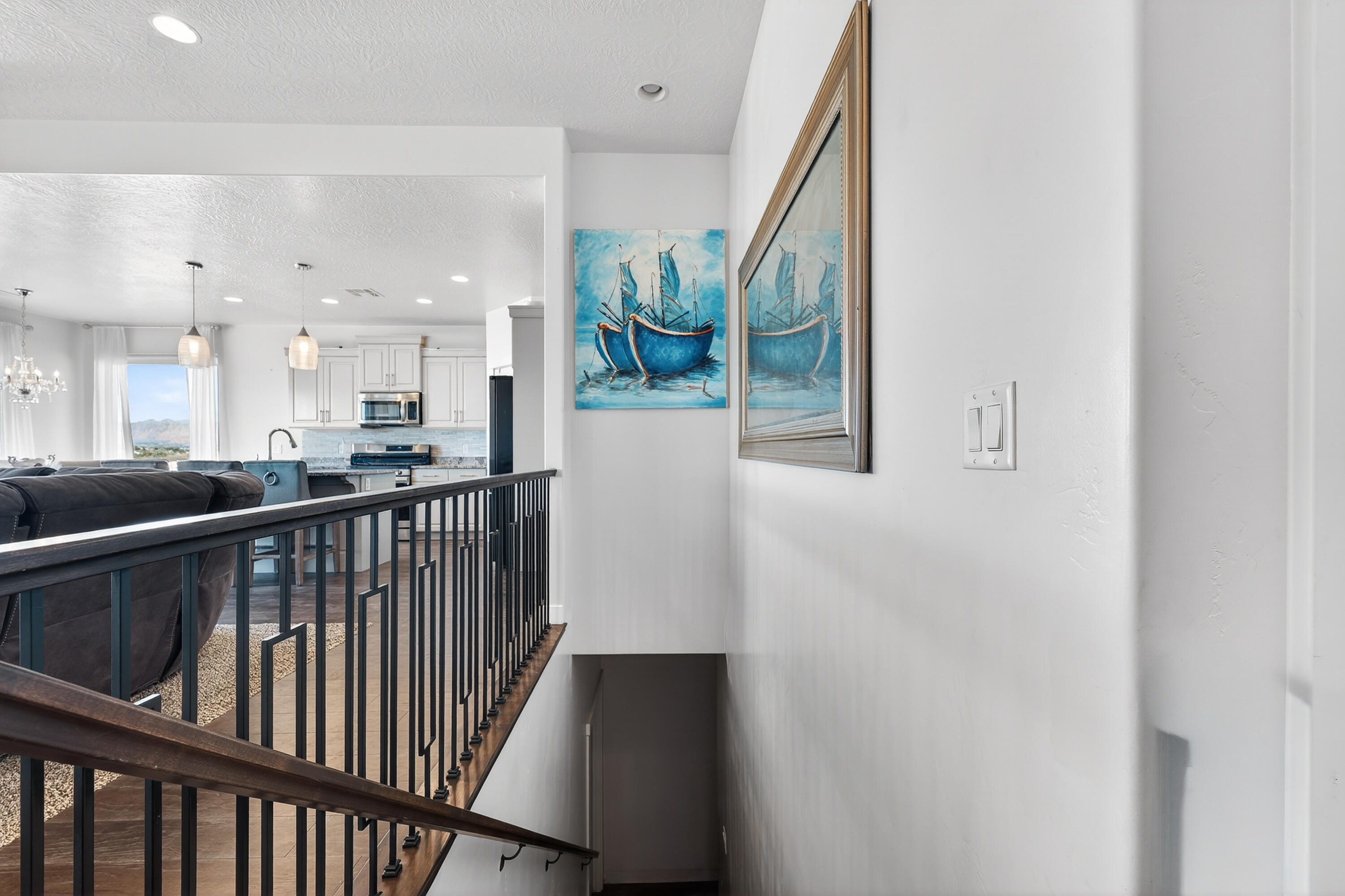 SHADOW MOUNTAIN TOWNHOMES - Residential