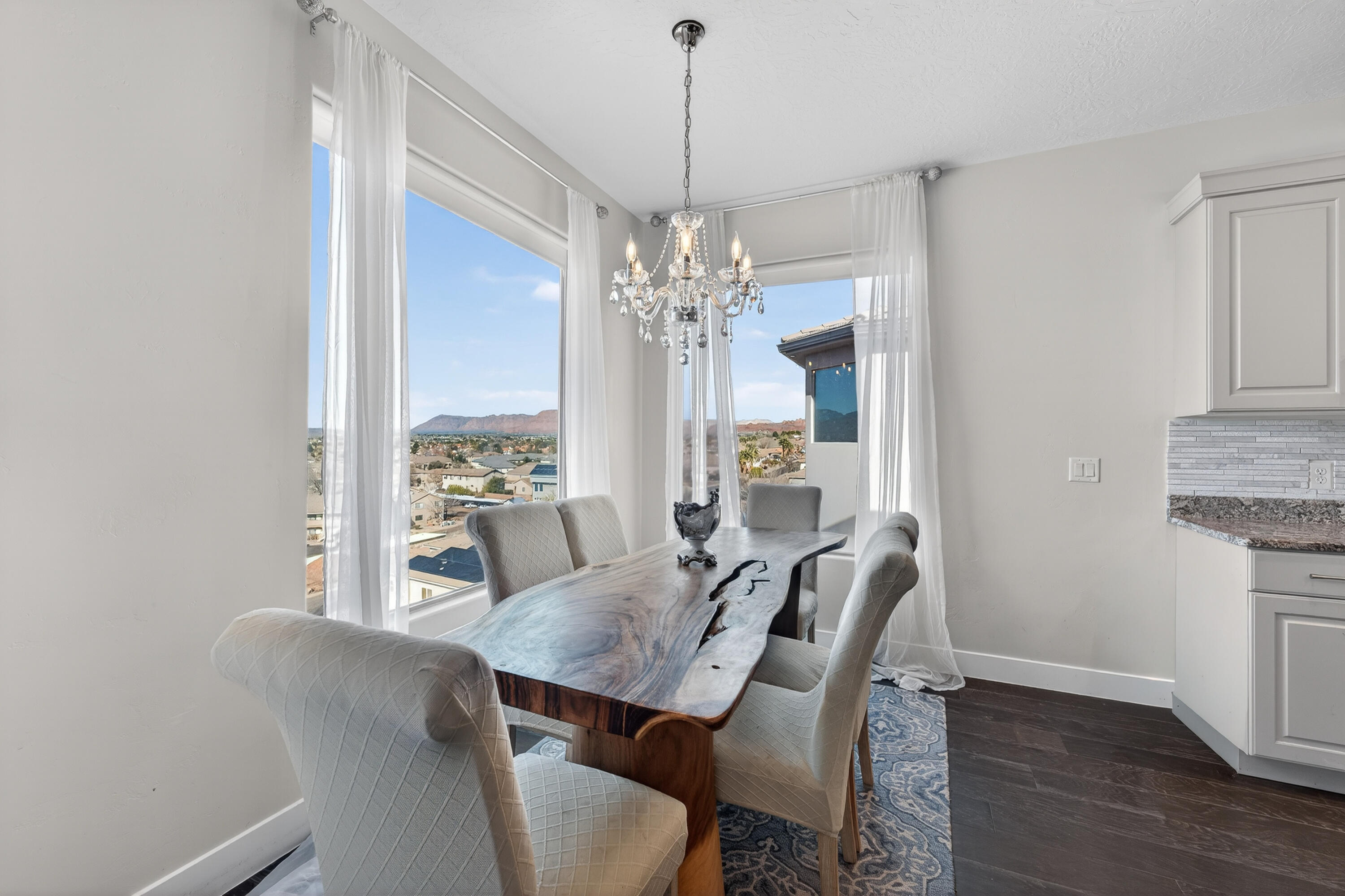 SHADOW MOUNTAIN TOWNHOMES - Residential