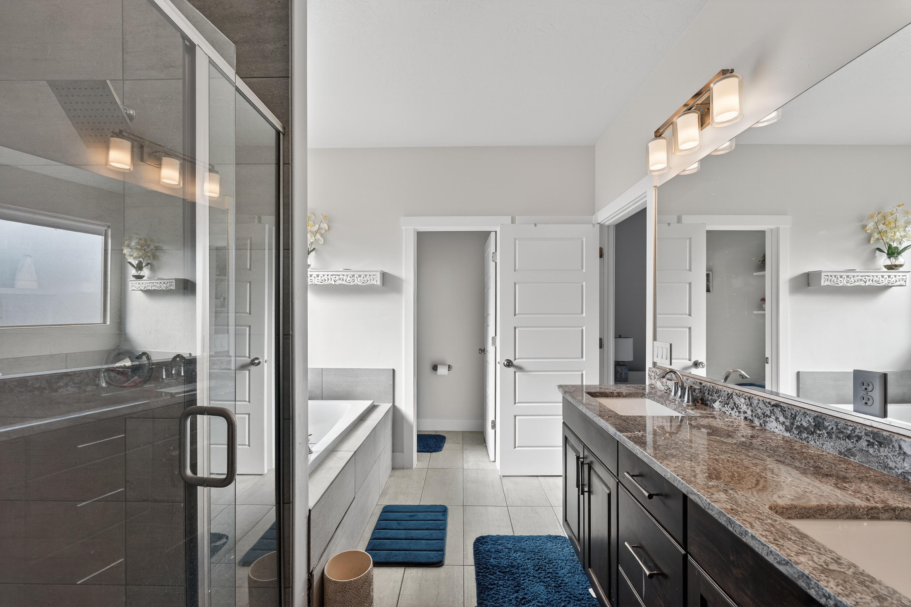 SHADOW MOUNTAIN TOWNHOMES - Residential