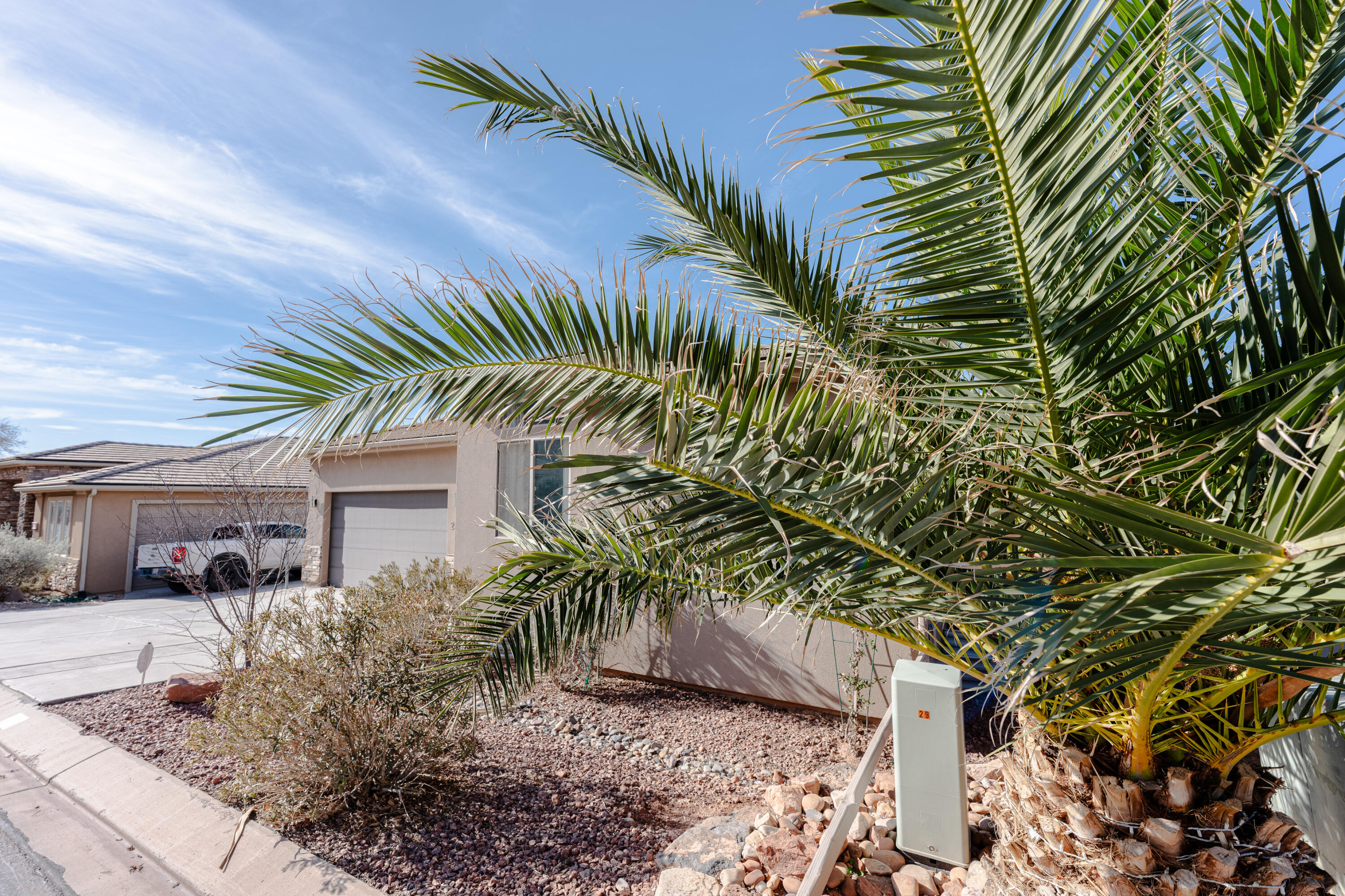 SHADOW MOUNTAIN TOWNHOMES - Residential