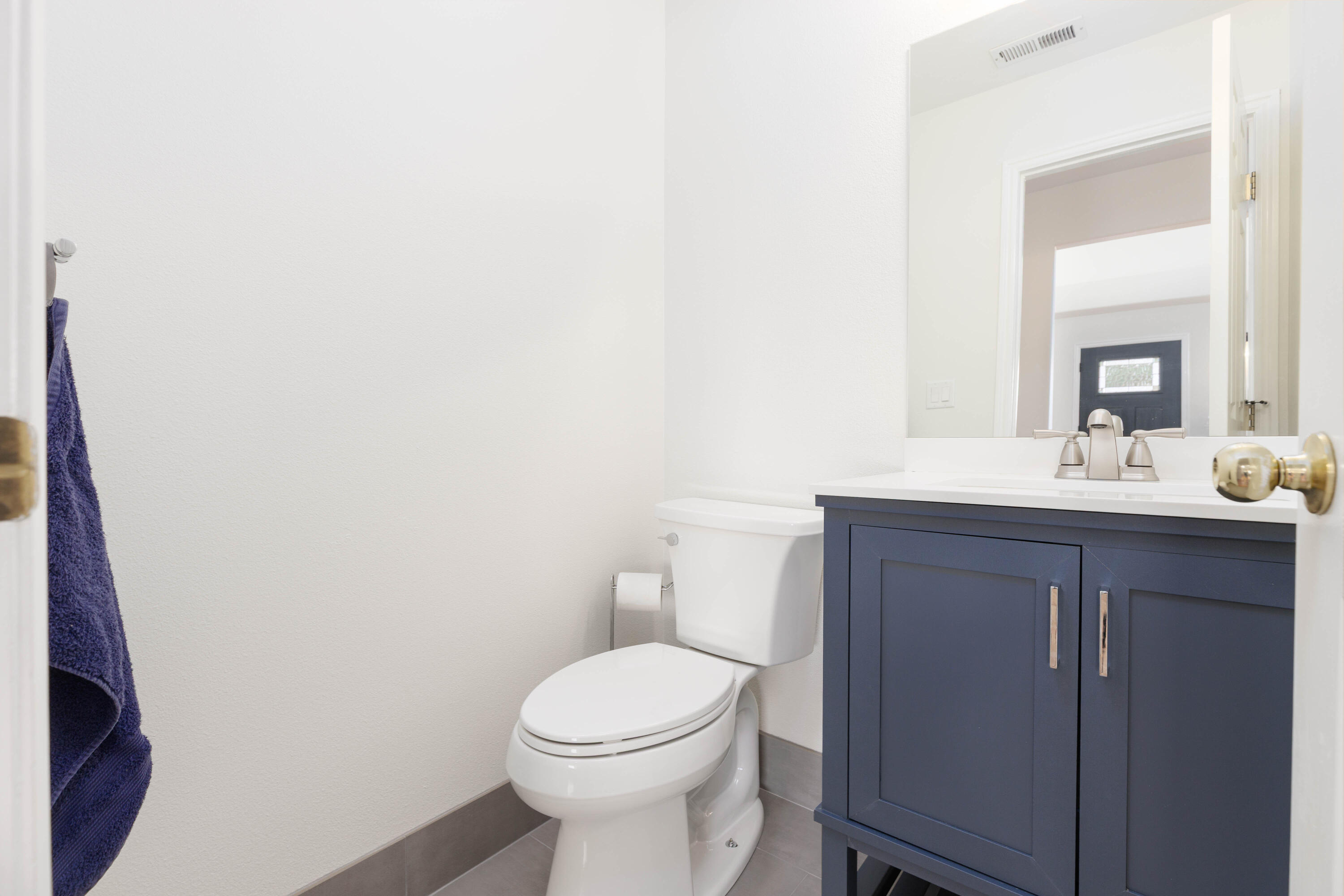 DIAMOND VALLEY ACRES - Residential