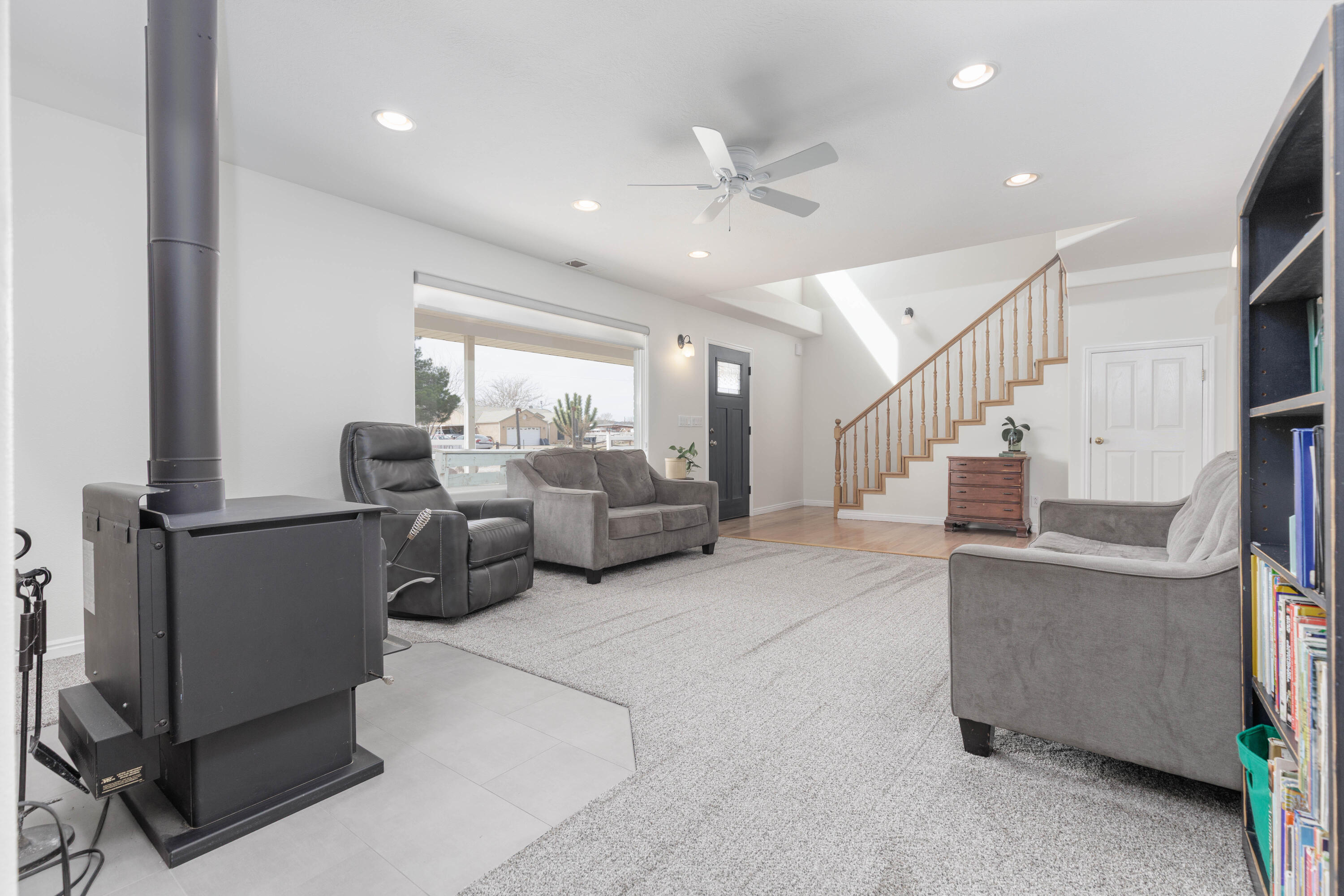 DIAMOND VALLEY ACRES - Residential